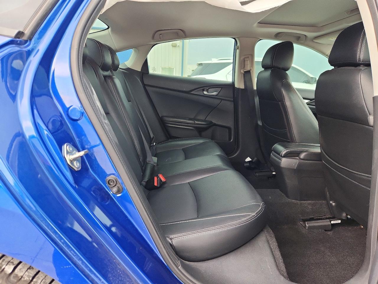 2019 Honda Civic Ex Blue vin: 19XFC1F38KE017633