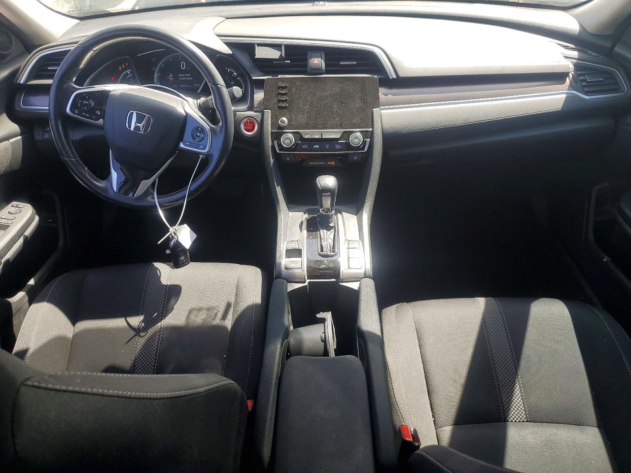 2019 Honda Civic Ex White vin: 19XFC1F38KE213748