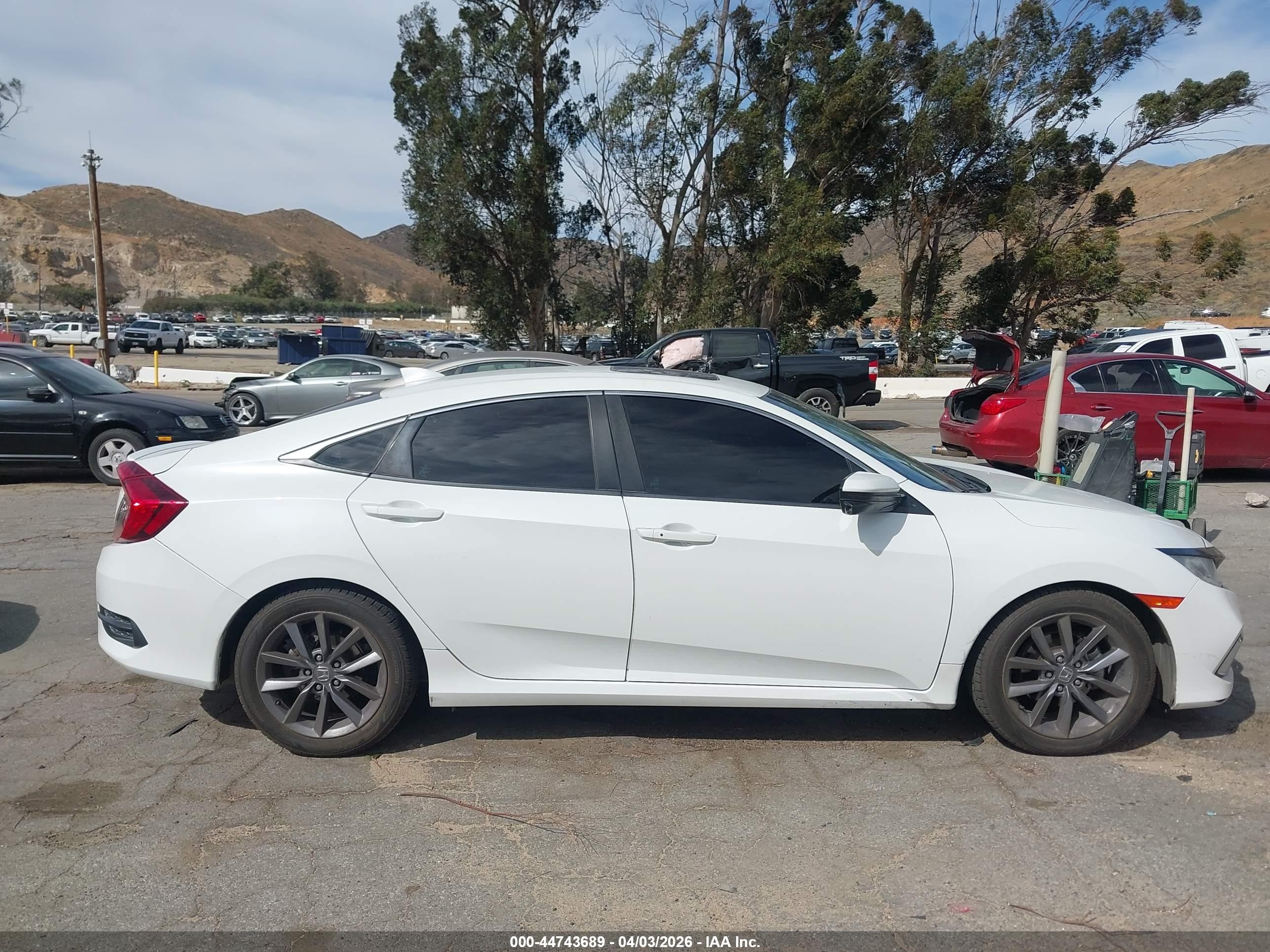 2021 Honda Civic Ex White vin: 19XFC1F38ME201294
