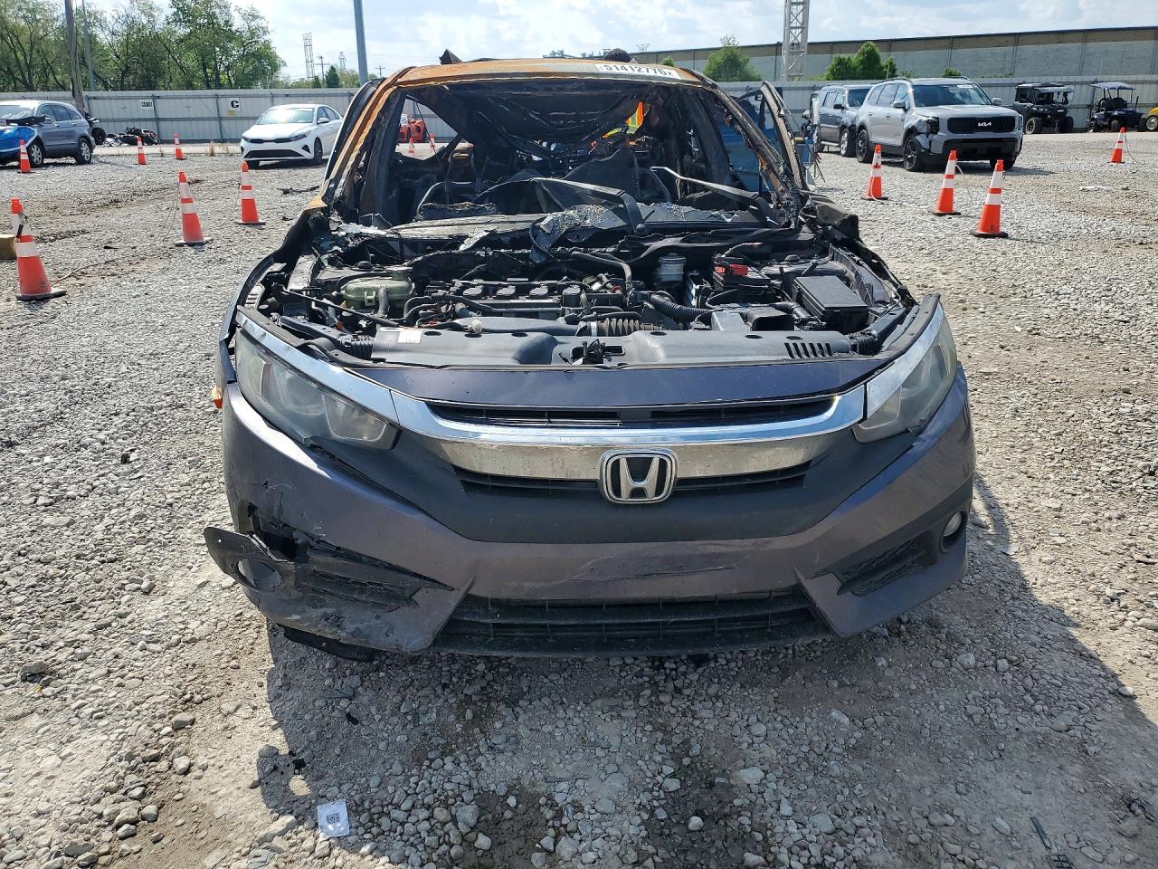 2017 Honda Civic Ex Gray vin: 19XFC1F3XHE009686