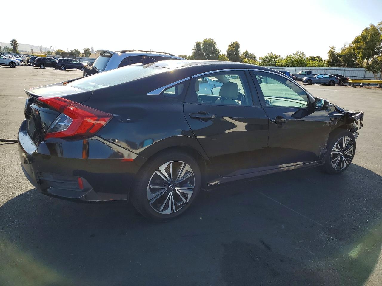 2016 Honda Civic Exl Черный vin: 19XFC1F71GE216324