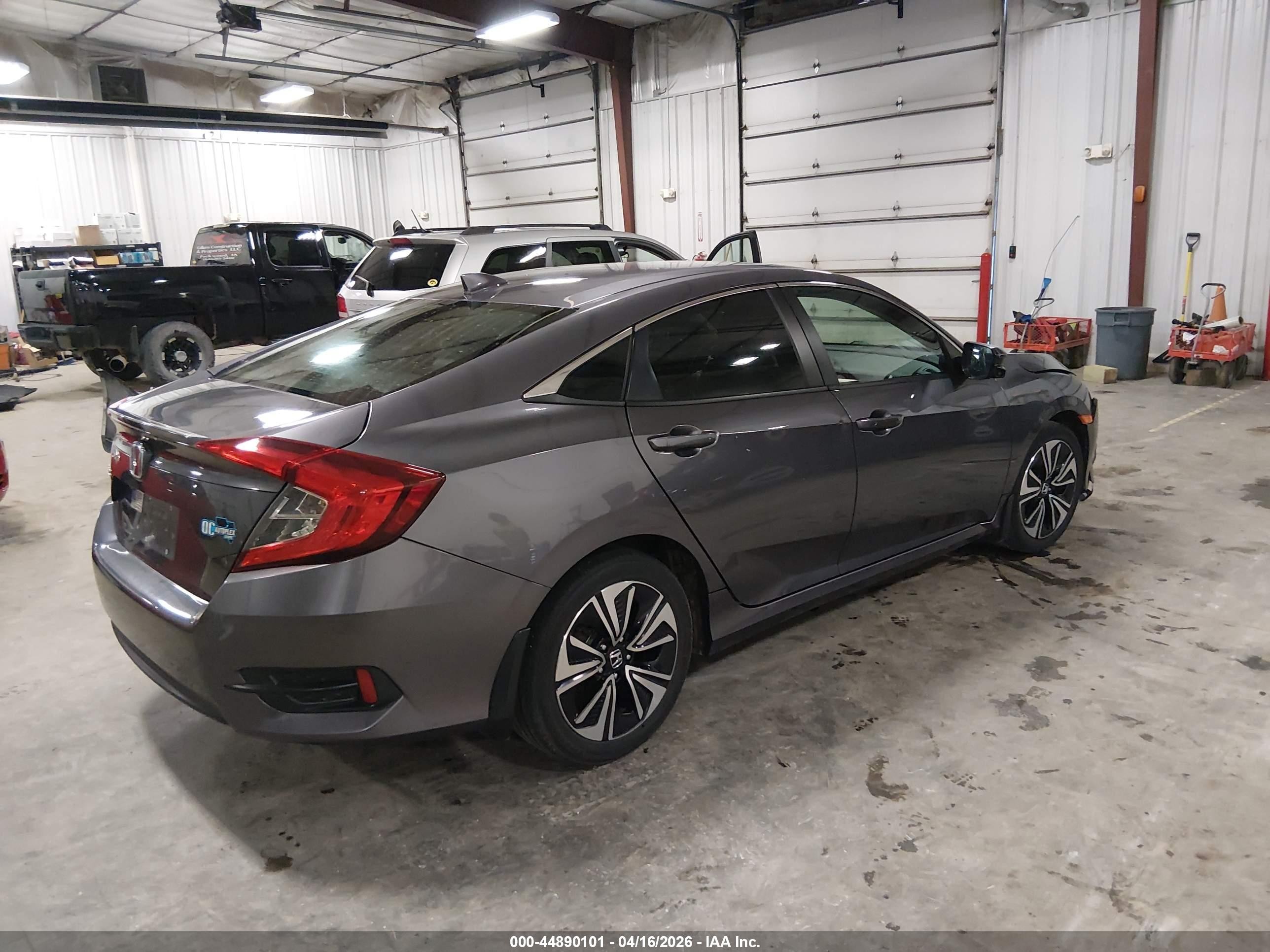 2018 Honda Civic Ex-l Gray vin: 19XFC1F78JE000462