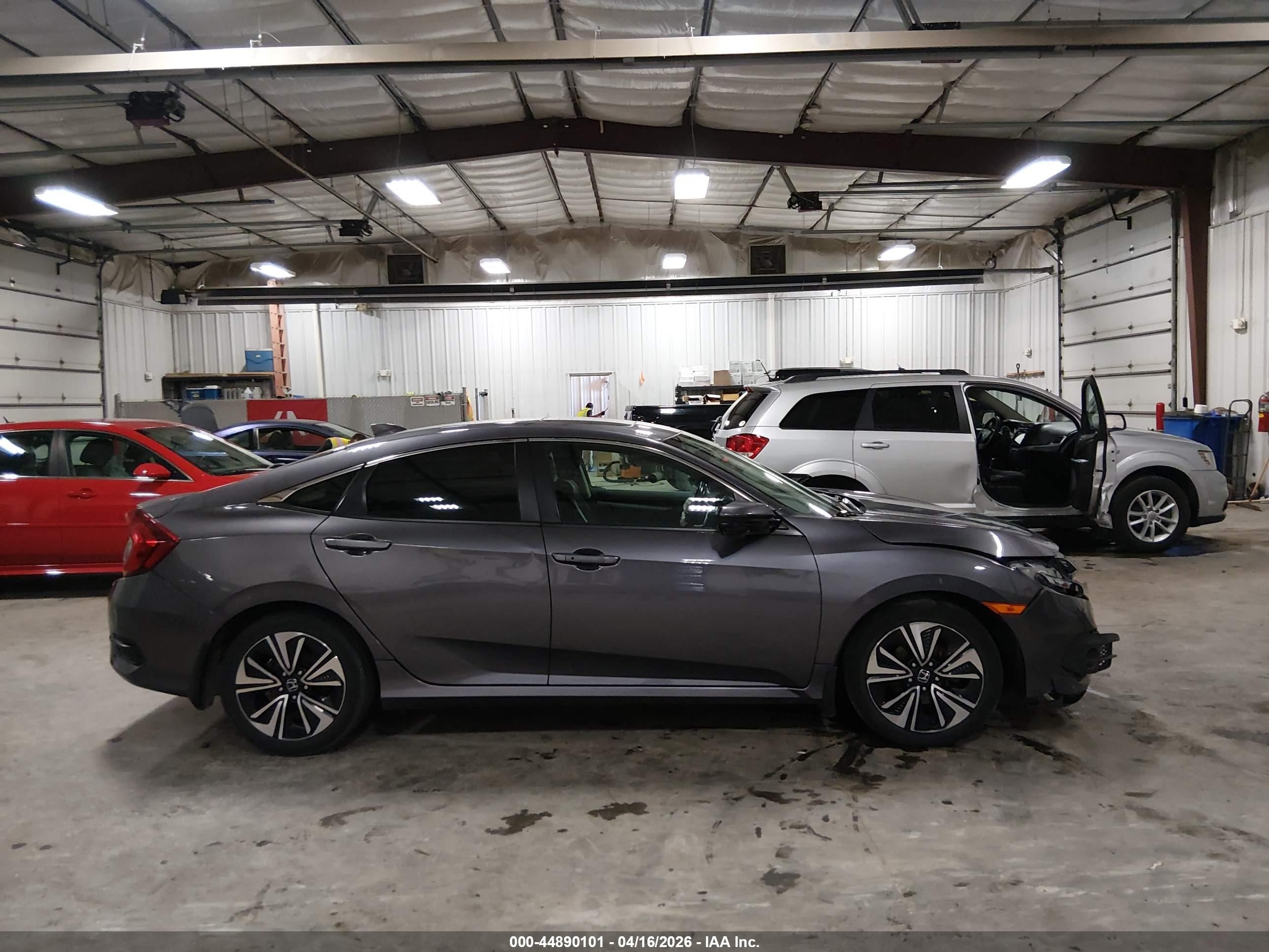 2018 Honda Civic Ex-l Gray vin: 19XFC1F78JE000462