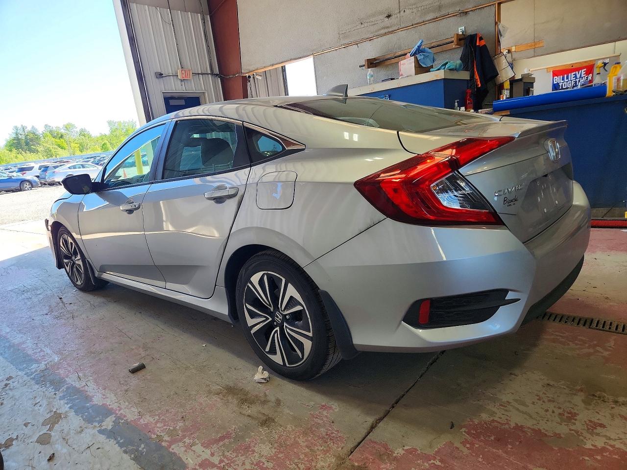2017 Honda Civic Exl Silver vin: 19XFC1F7XHE211754