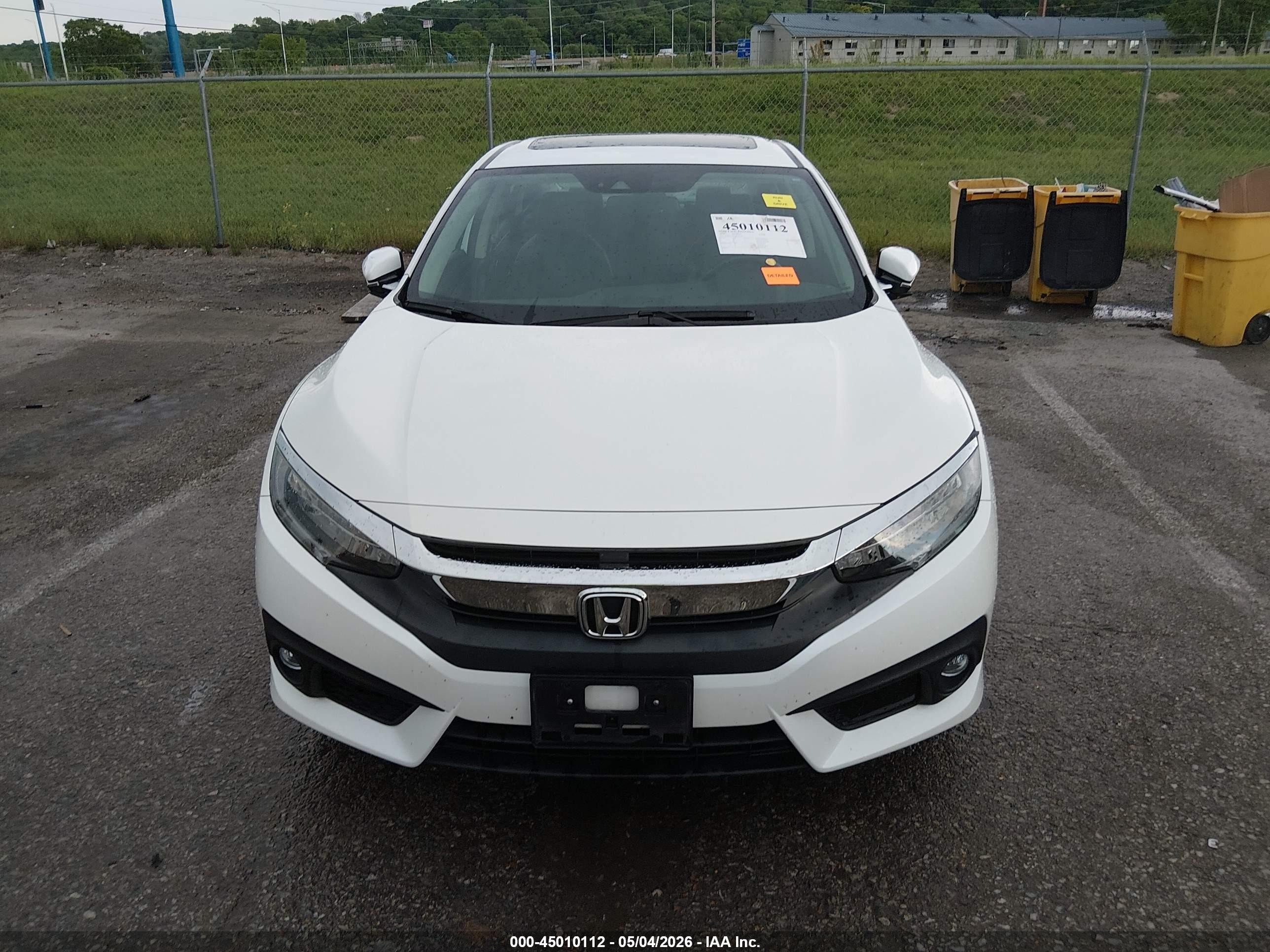 2016 Honda Civic Touring White vin: 19XFC1F92GE017249