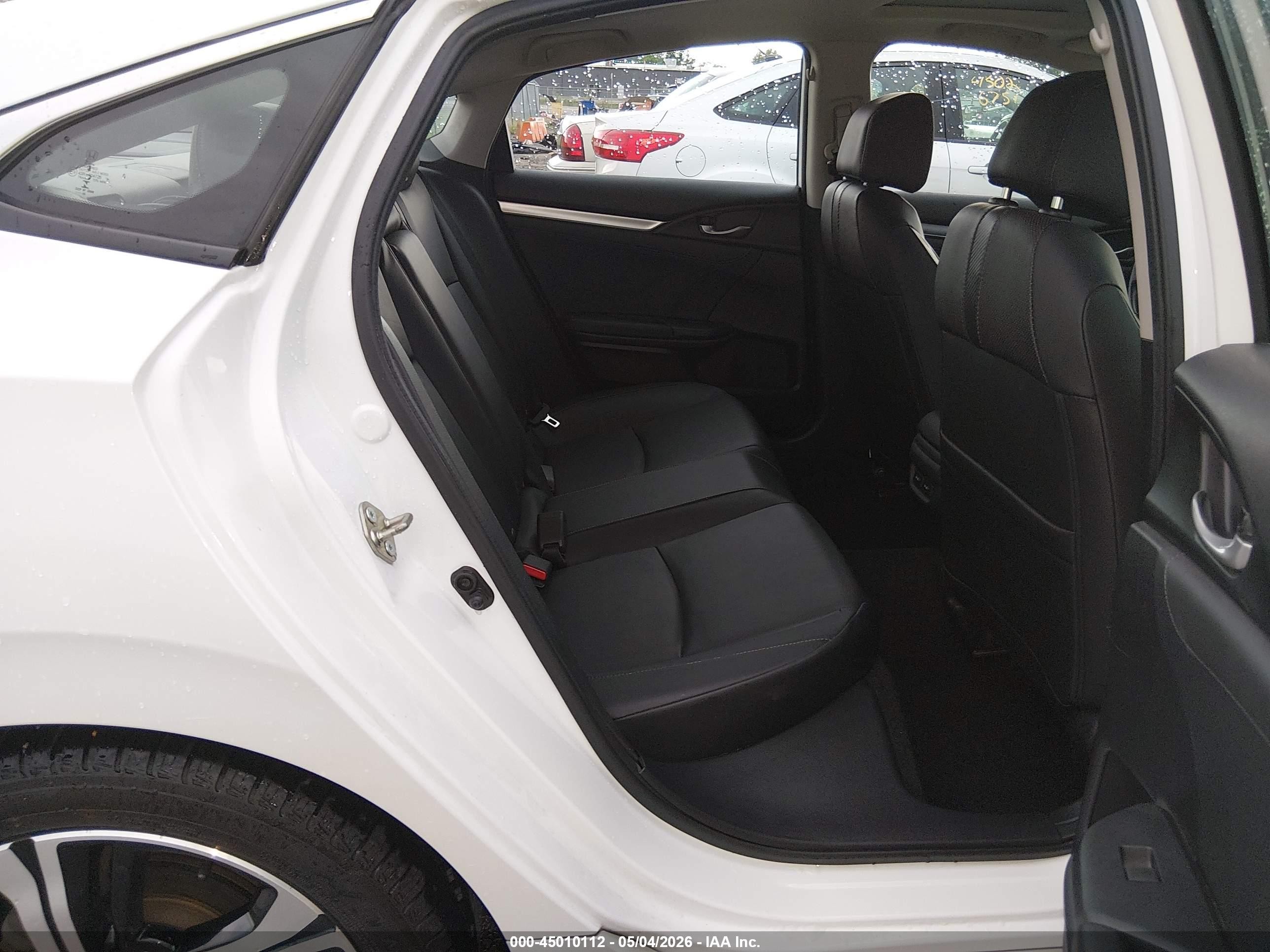2016 Honda Civic Touring White vin: 19XFC1F92GE017249