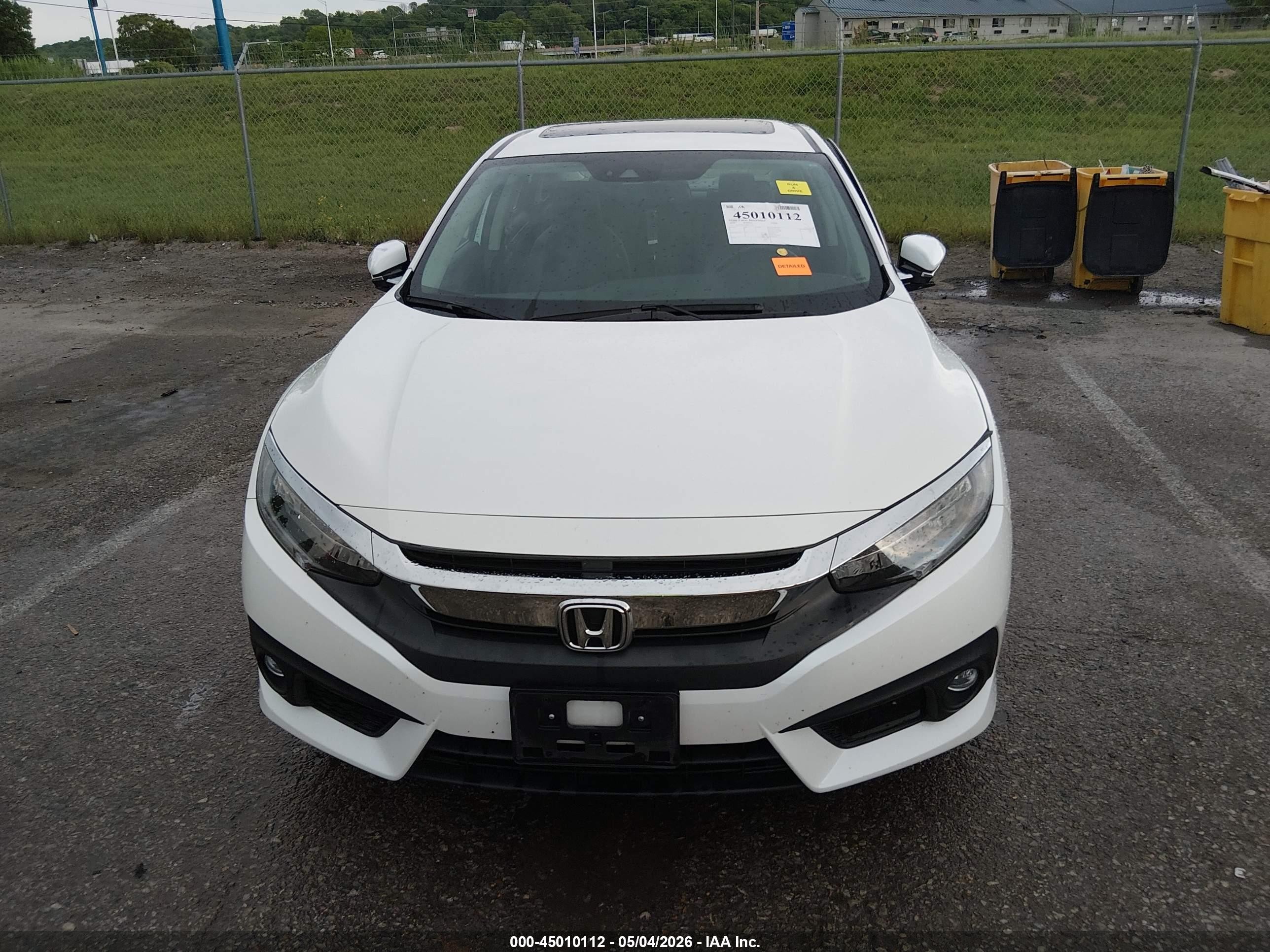 2016 Honda Civic Touring White vin: 19XFC1F92GE017249