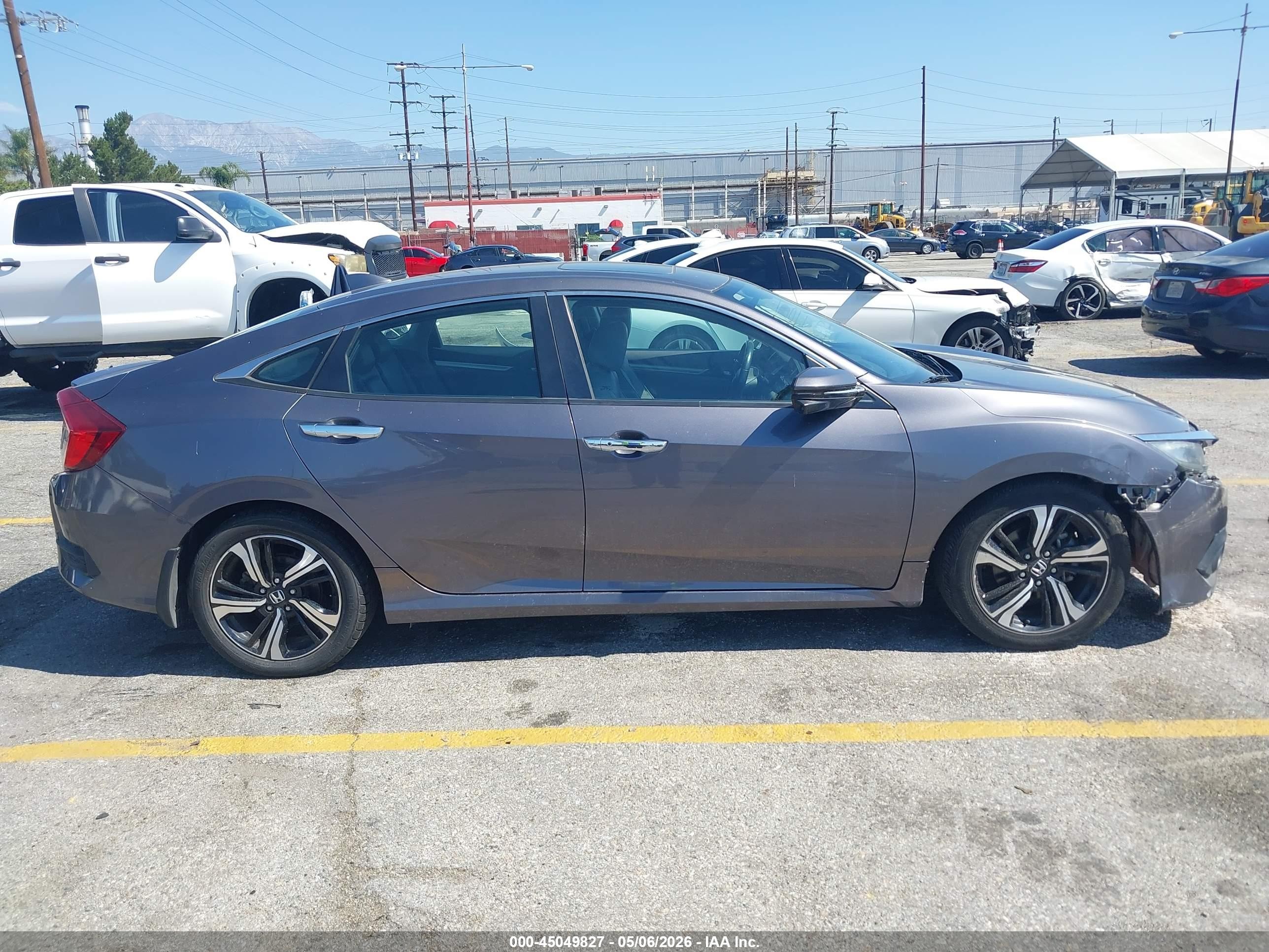 2016 Honda Civic Touring Серый vin: 19XFC1F93GE202832