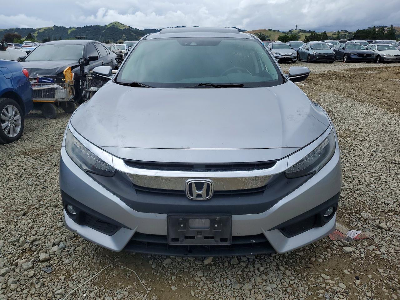 2017 Honda Civic Touring Silver vin: 19XFC1F93HE212293