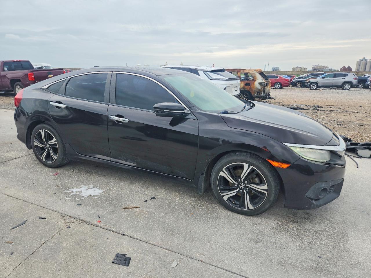 2016 Honda Civic Touring Black vin: 19XFC1F98GE008538