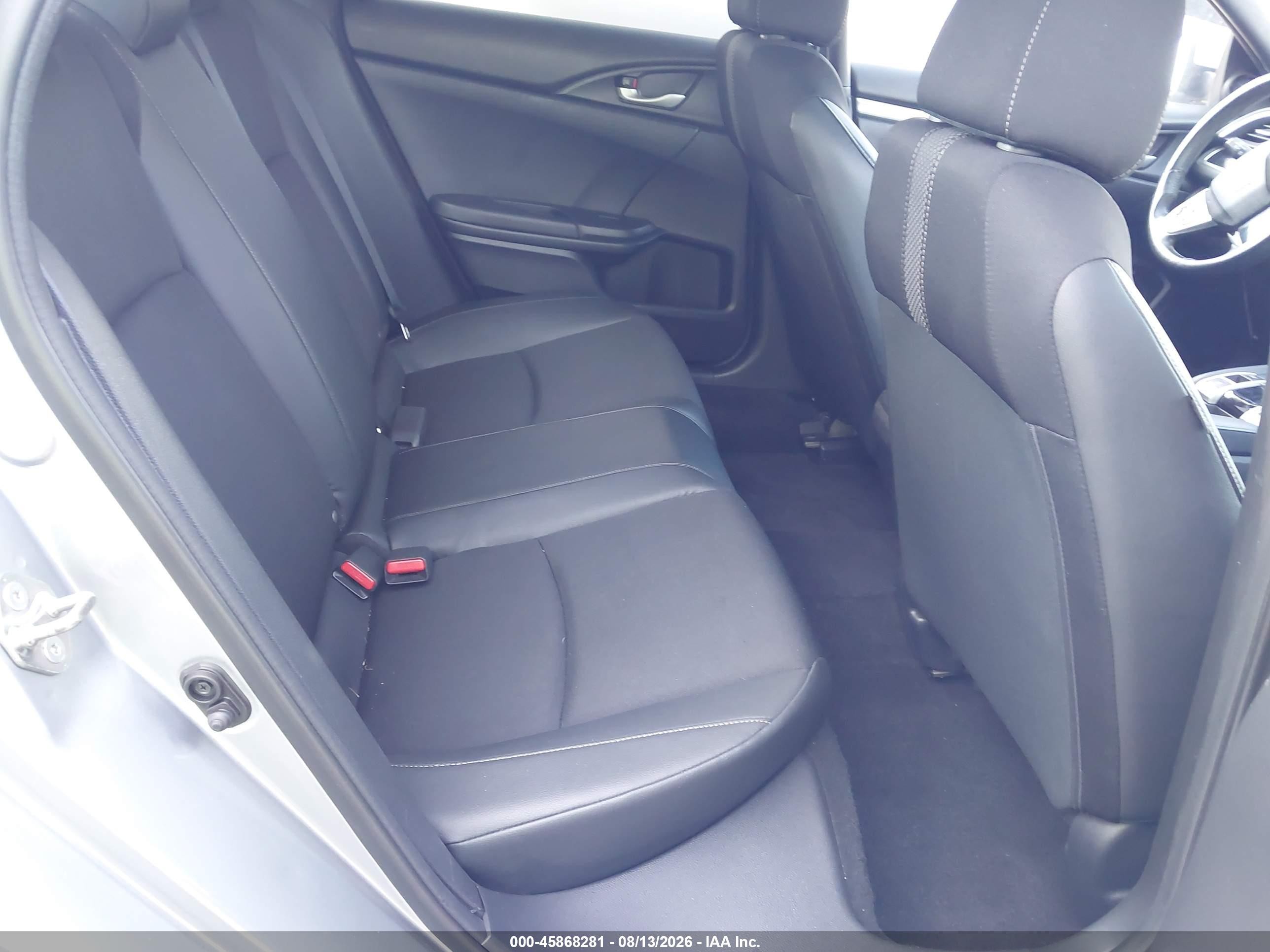 2019 Honda Civic Sport Silver vin: 19XFC2E81KE007190