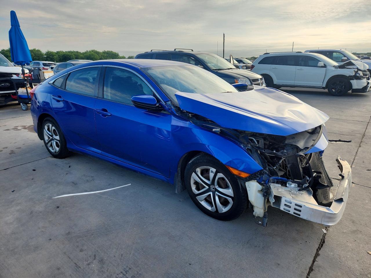 2016 Honda Civic Lx Blue vin: 19XFC2F50GE021593