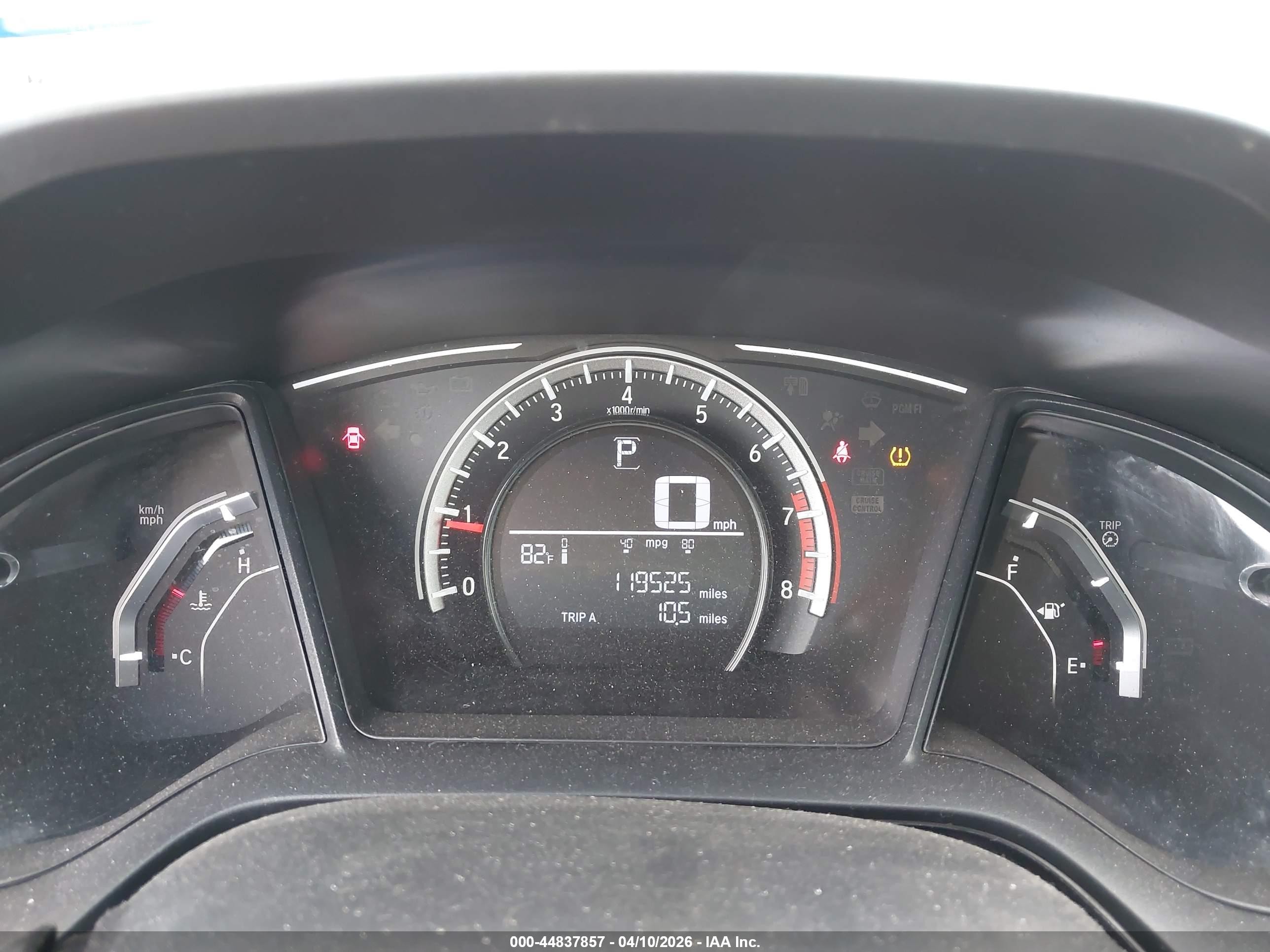 2018 Honda Civic Lx Черный vin: 19XFC2F50JE205990