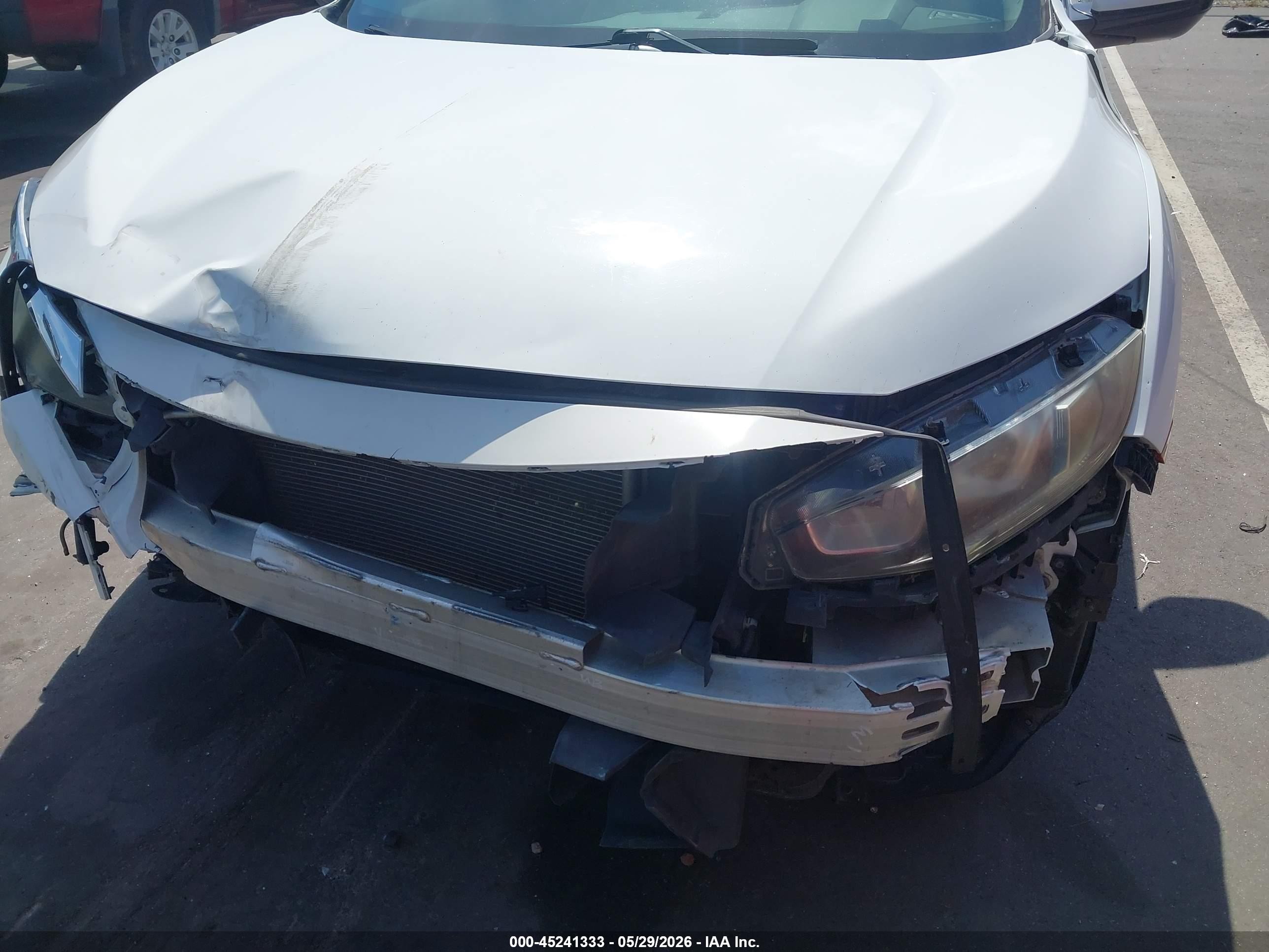 2016 Honda Civic Lx White vin: 19XFC2F51GE007878