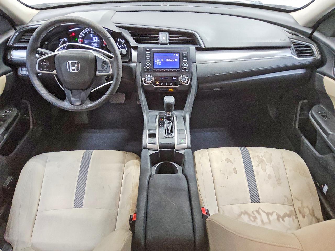 2016 Honda Civic Lx Белый vin: 19XFC2F51GE055574