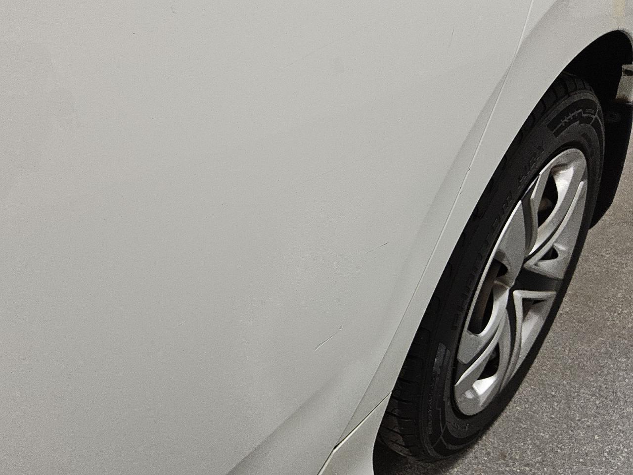 2016 Honda Civic Lx Белый vin: 19XFC2F51GE055574 Damage: Left Rear Door, Dent(S) W/ Paint Dmg, 1 To 2 Inches