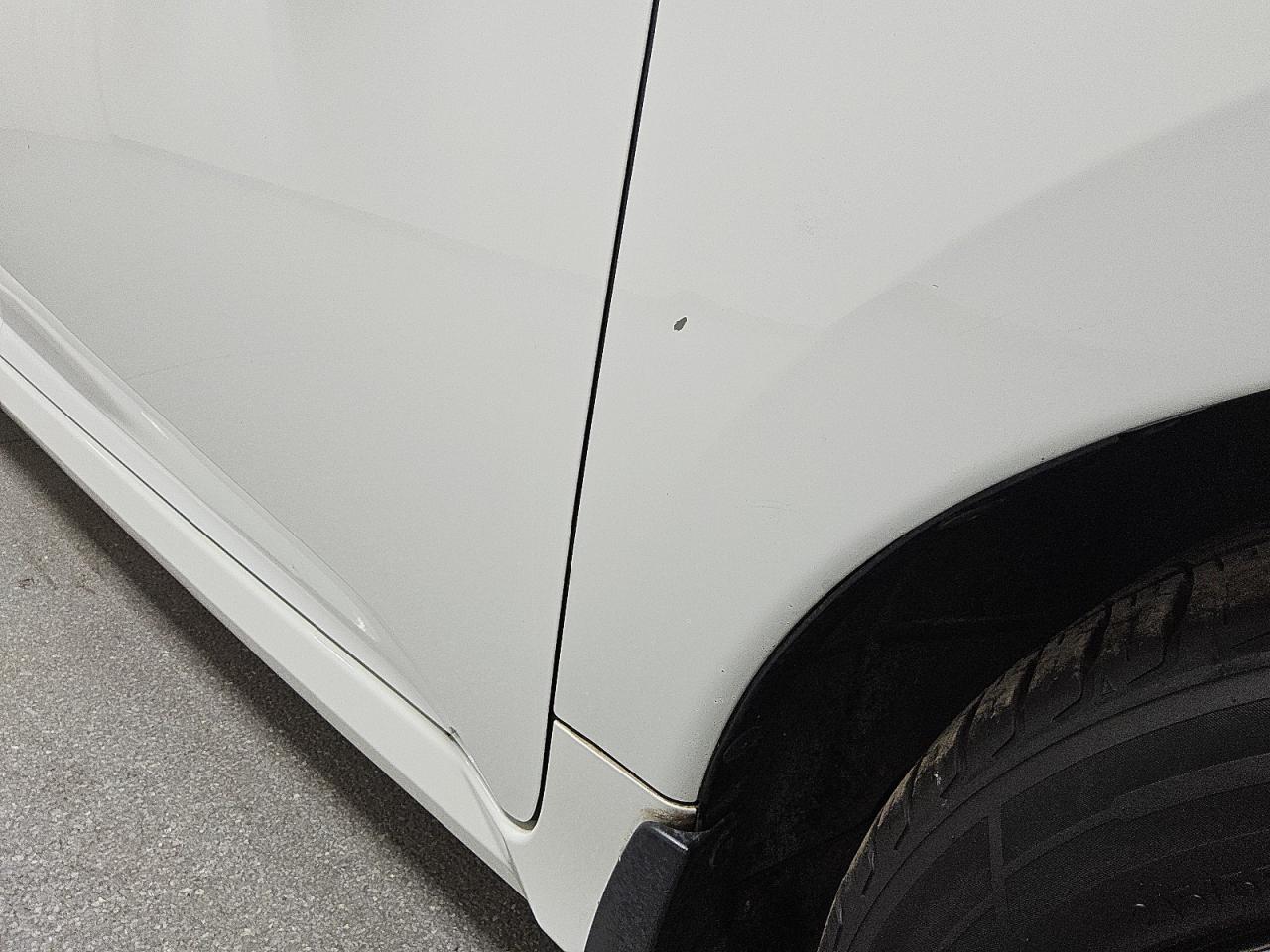 2016 Honda Civic Lx Белый vin: 19XFC2F51GE055574 Damage: Right Front Fender, Dent(S) W/ Paint Dmg, < 1/8 Inch