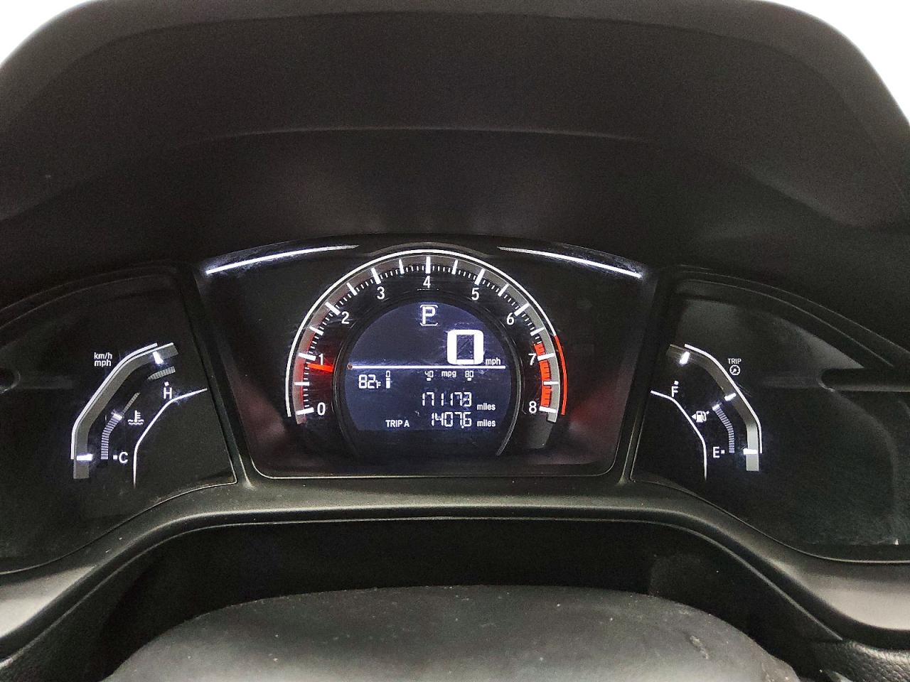 2016 Honda Civic Lx Белый vin: 19XFC2F51GE055574
