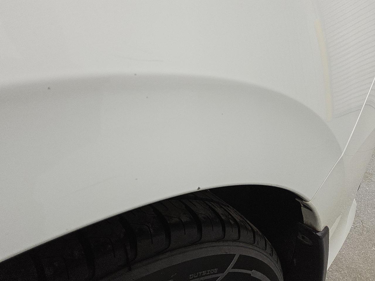 2016 Honda Civic Lx Белый vin: 19XFC2F51GE055574 Damage: Left Qtr Panel, Chipped, 1