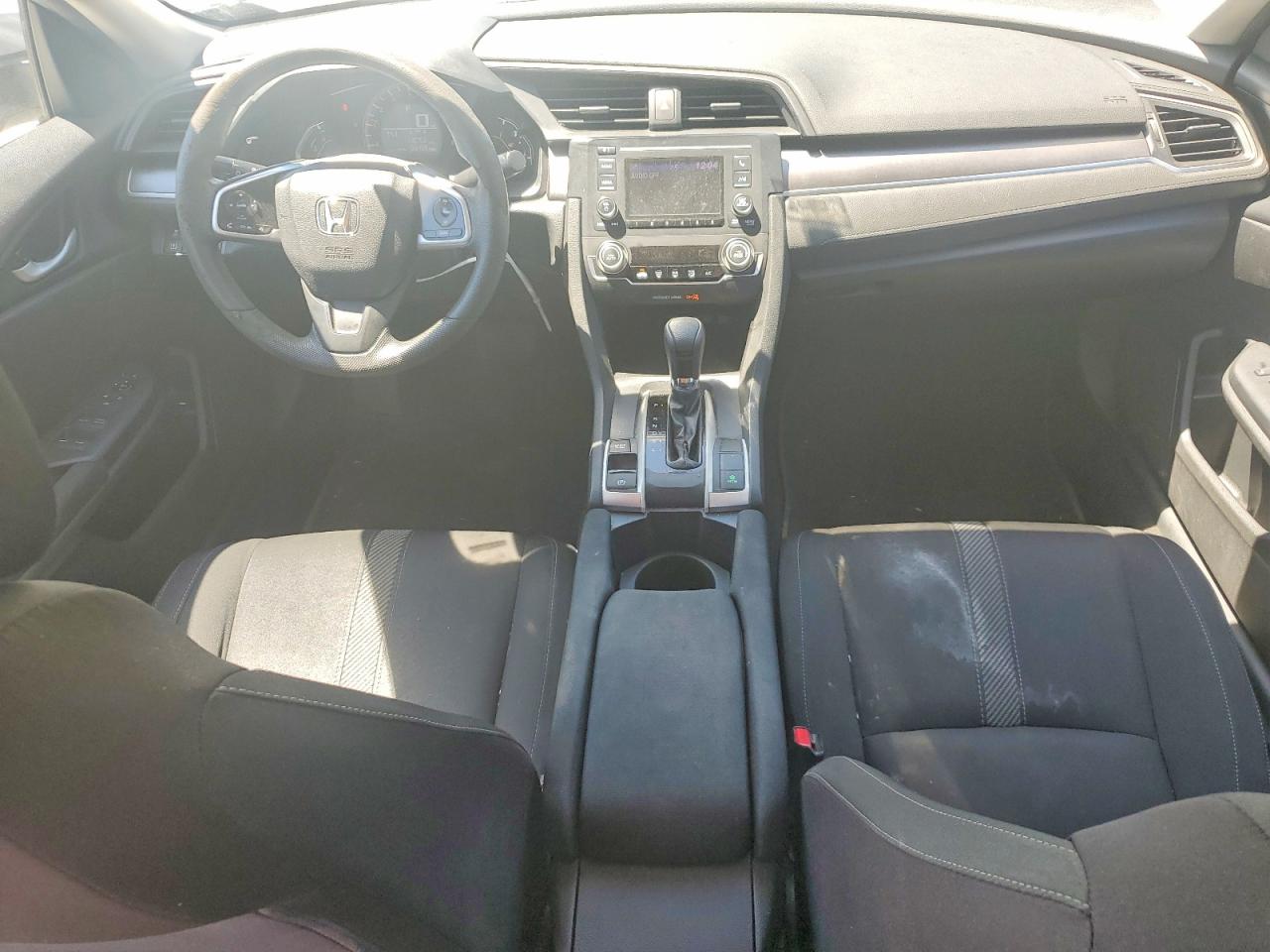 2016 Honda Civic Lx Silver vin: 19XFC2F52GE015715