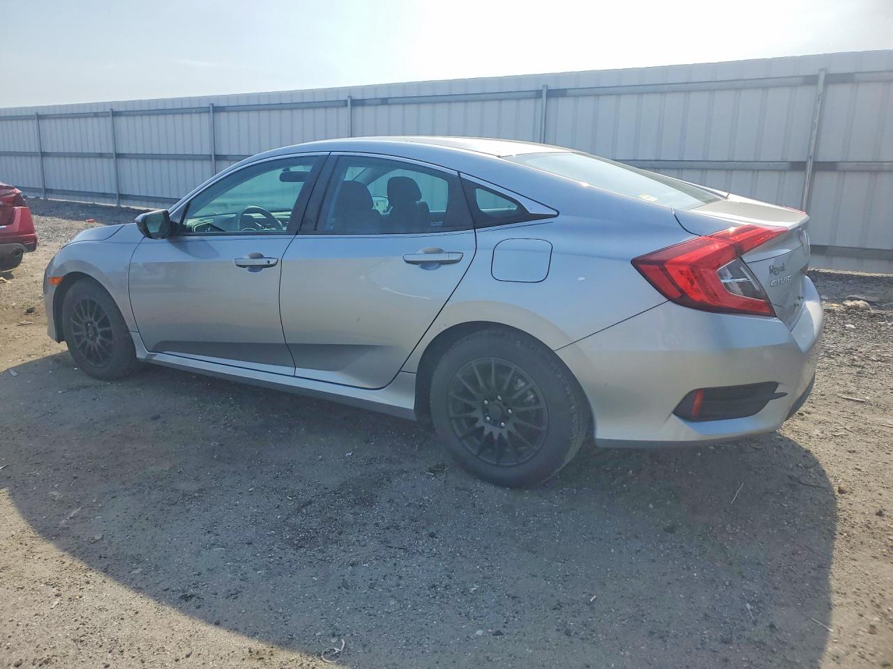 2018 Honda Civic Lx Silver vin: 19XFC2F52JE008268