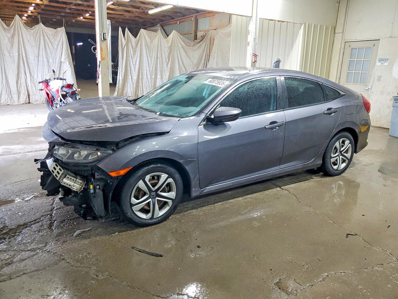 2018 Honda Civic Lx Серый vin: 19XFC2F52JE028682