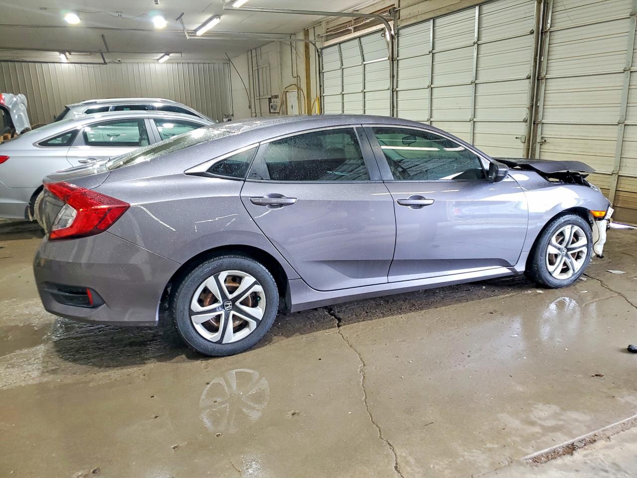2018 Honda Civic Lx Серый vin: 19XFC2F52JE028682