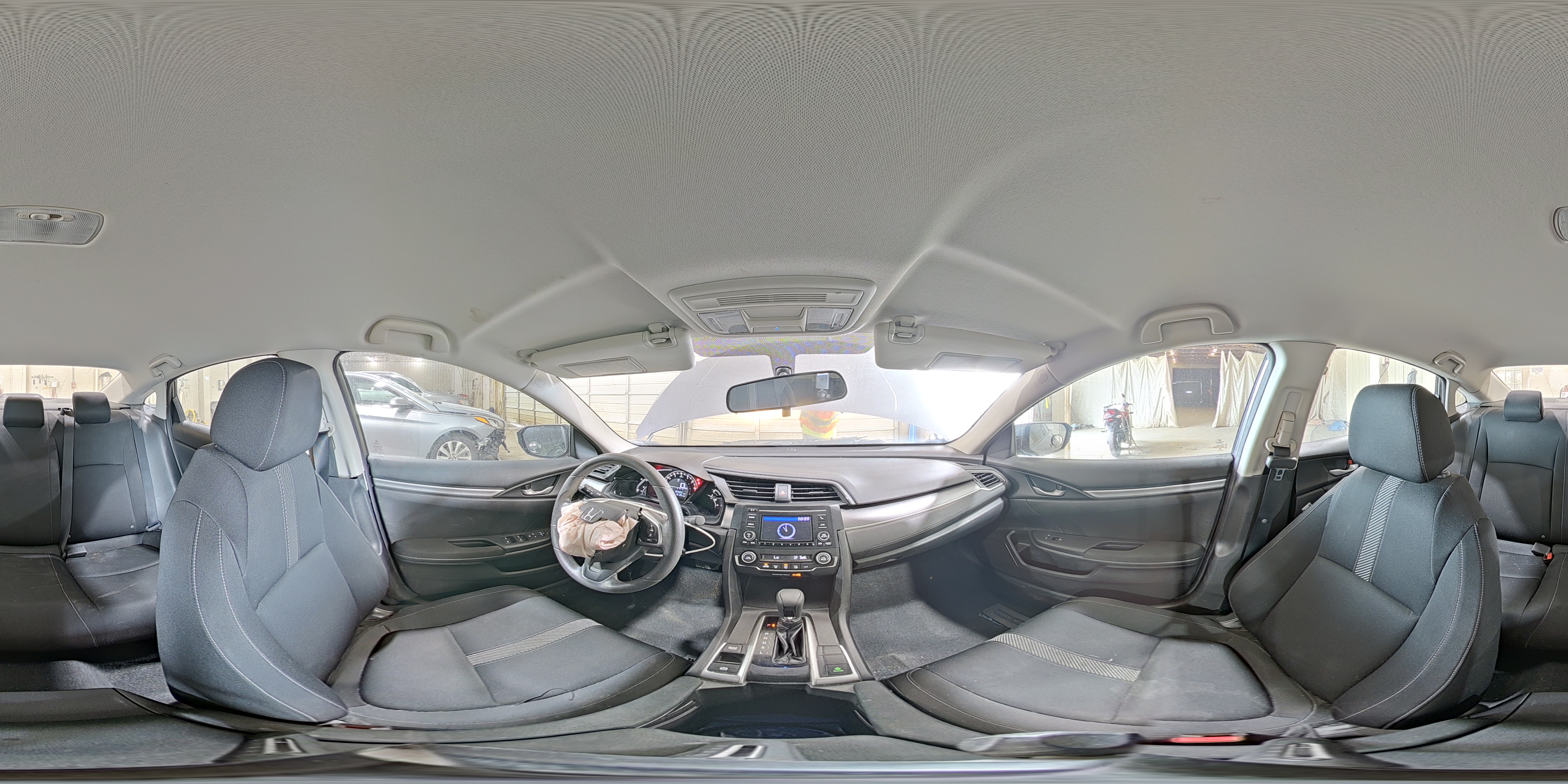2018 Honda Civic Lx Серый vin: 19XFC2F52JE028682
