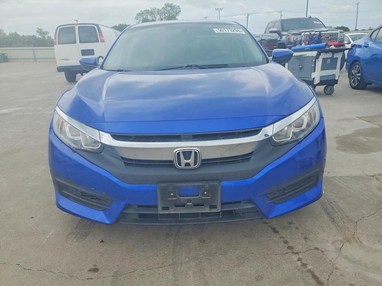 2017 Honda Civic Lx Blue vin: 19XFC2F53HE009102
