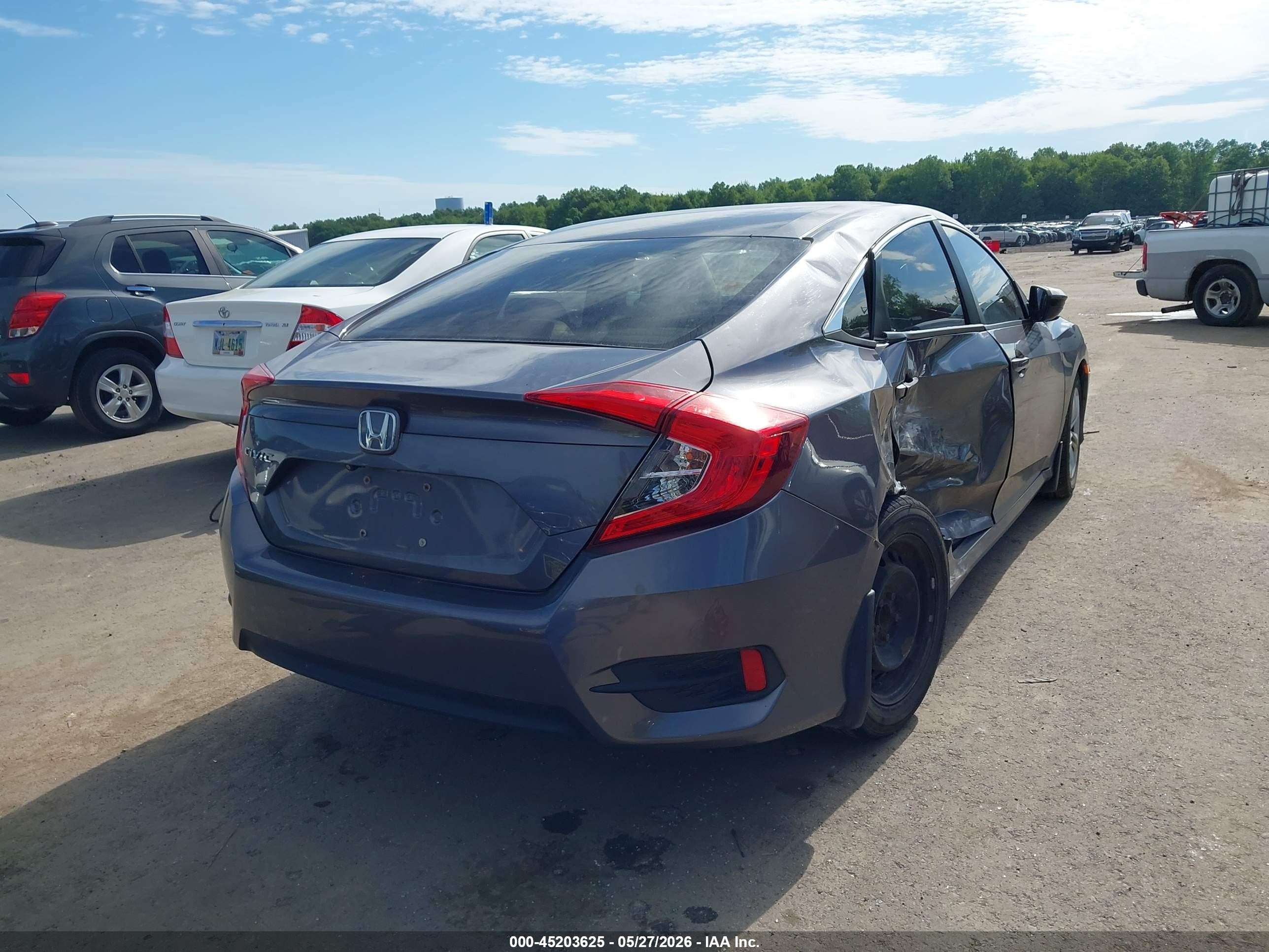 2017 Honda Civic Lx Серый vin: 19XFC2F53HE069395