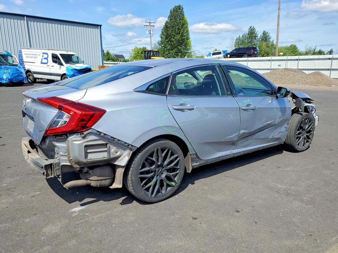 2018 Honda Civic Lx Серебряный vin: 19XFC2F53JE205224