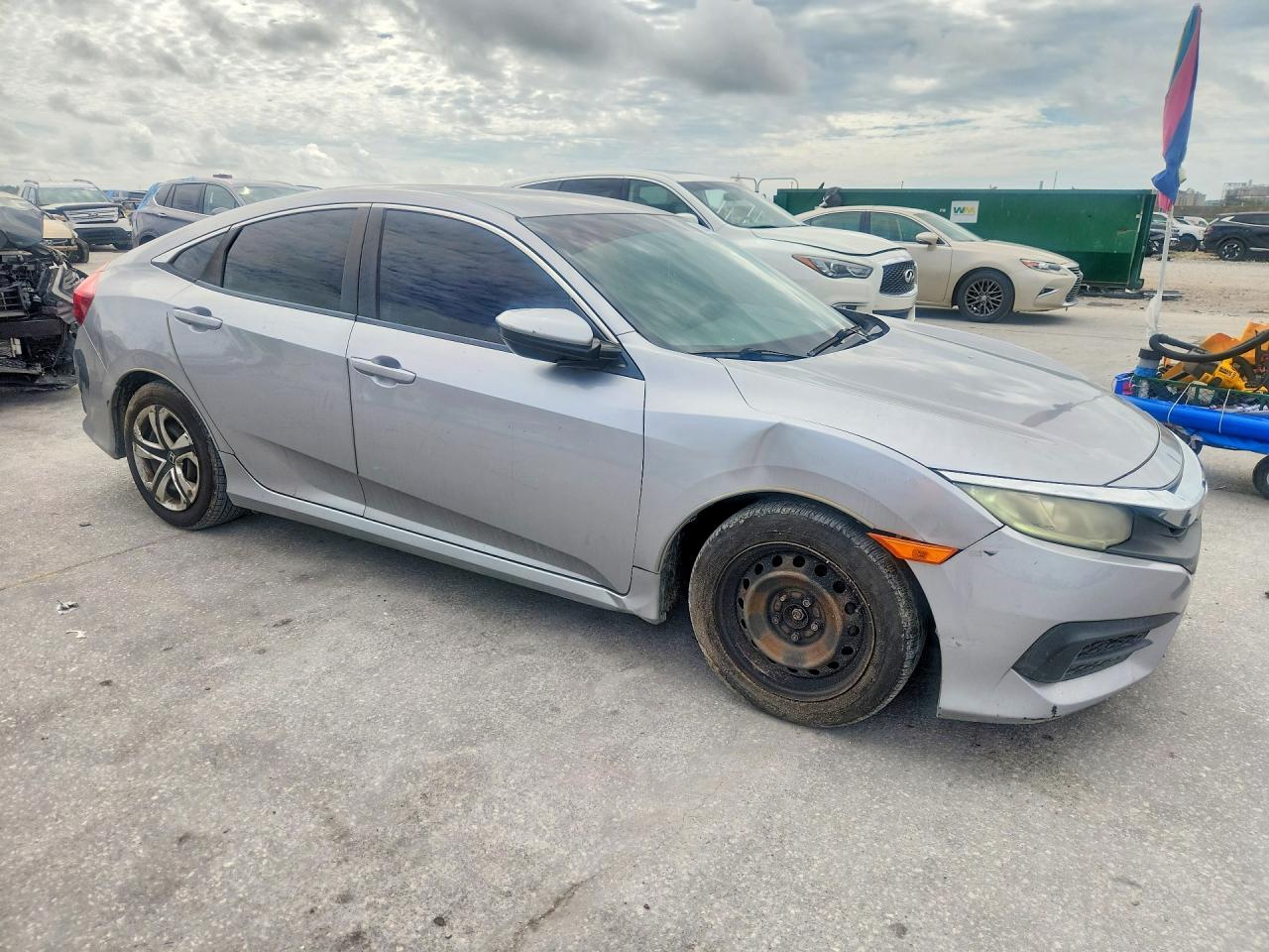 2016 Honda Civic Lx Silver vin: 19XFC2F54GE003517