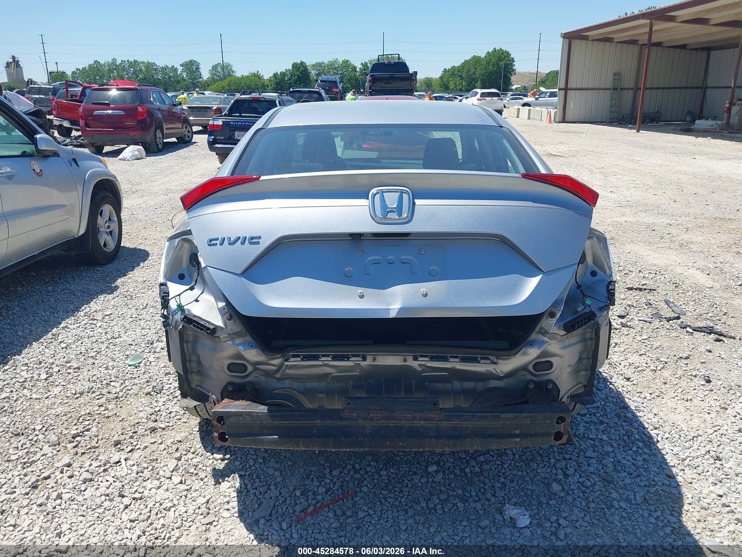 2016 Honda Civic Lx Silver vin: 19XFC2F54GE048571