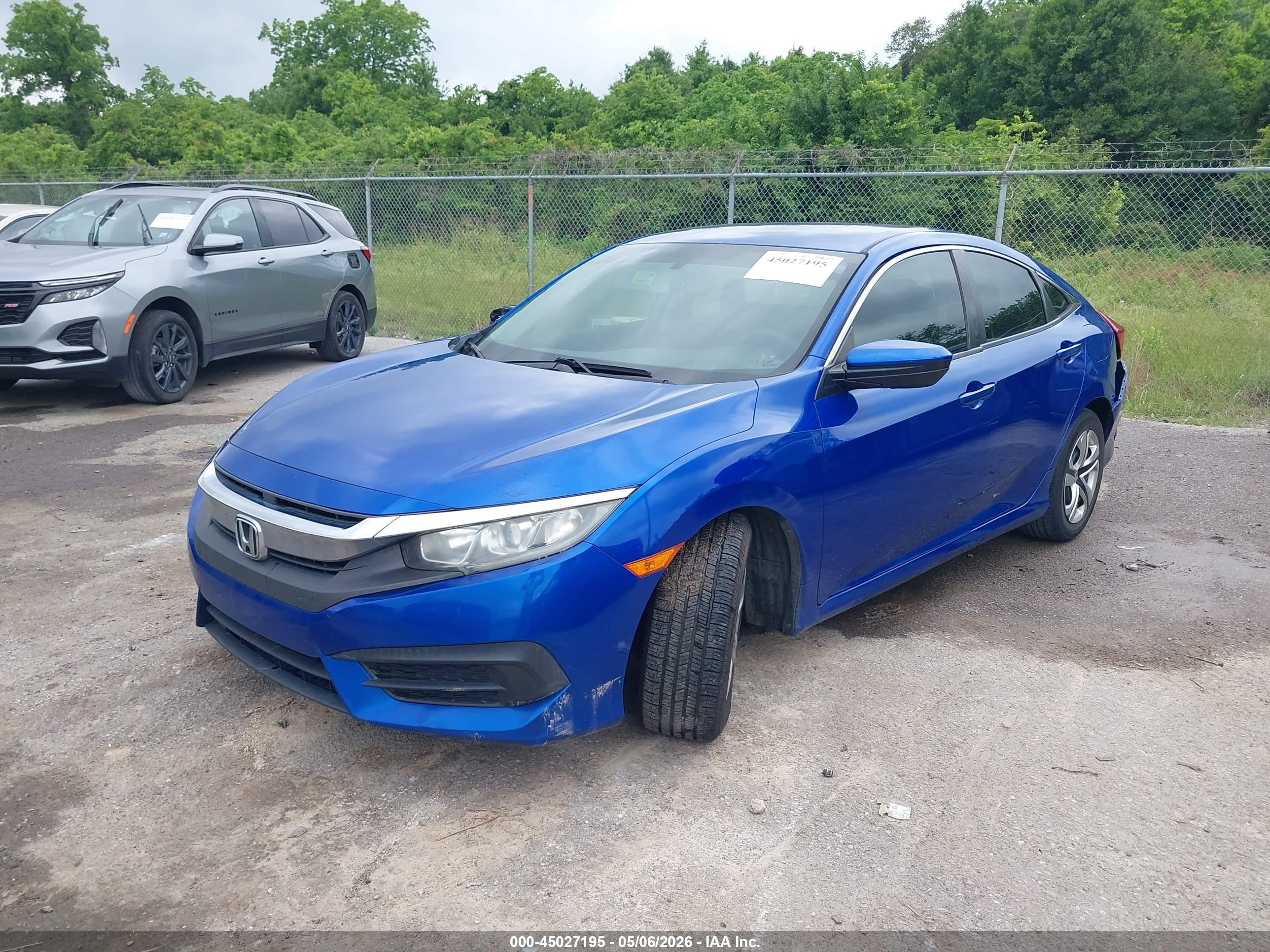 2016 Honda Civic Lx Синий vin: 19XFC2F54GE088763