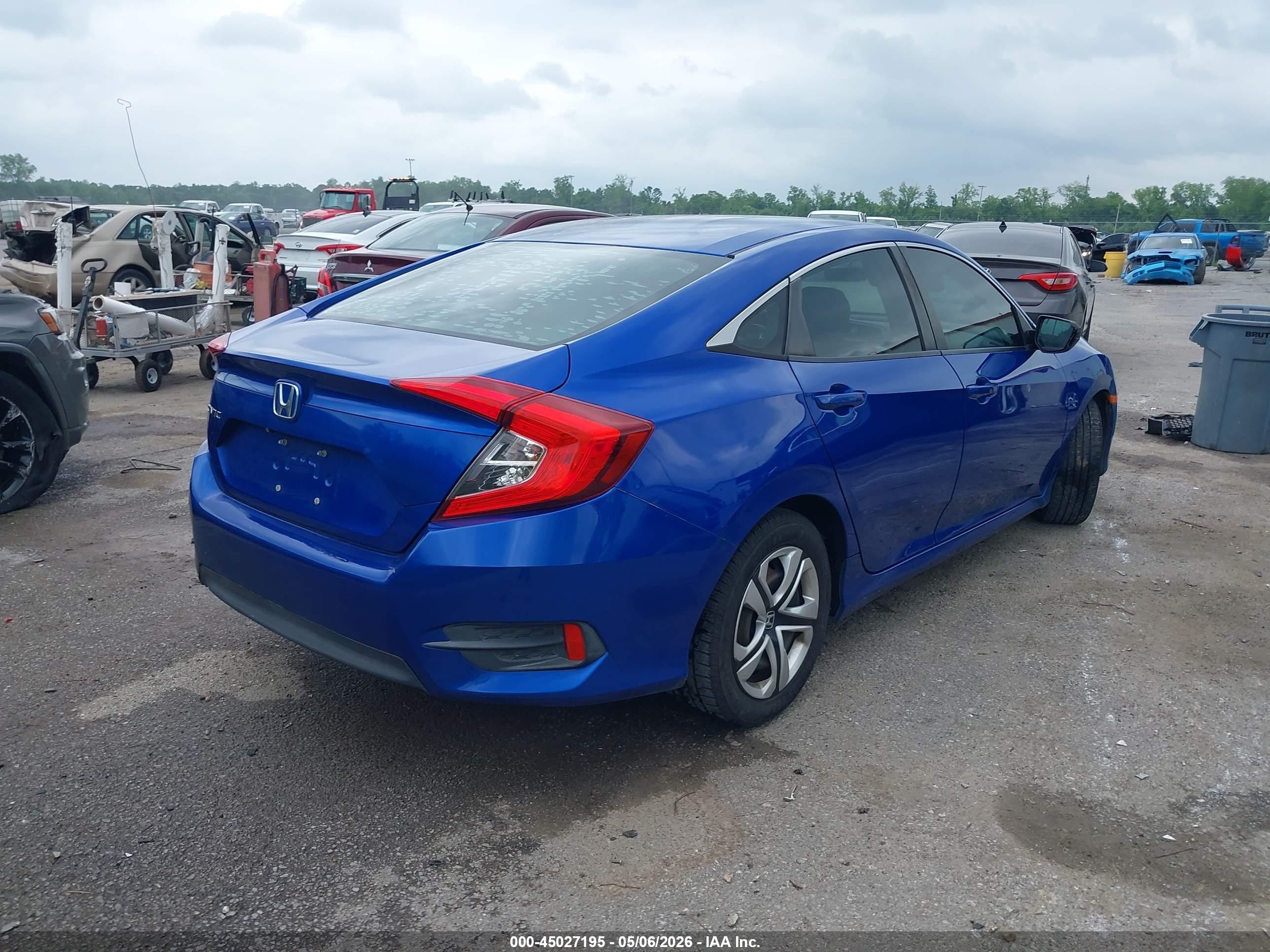 2016 Honda Civic Lx Синий vin: 19XFC2F54GE088763
