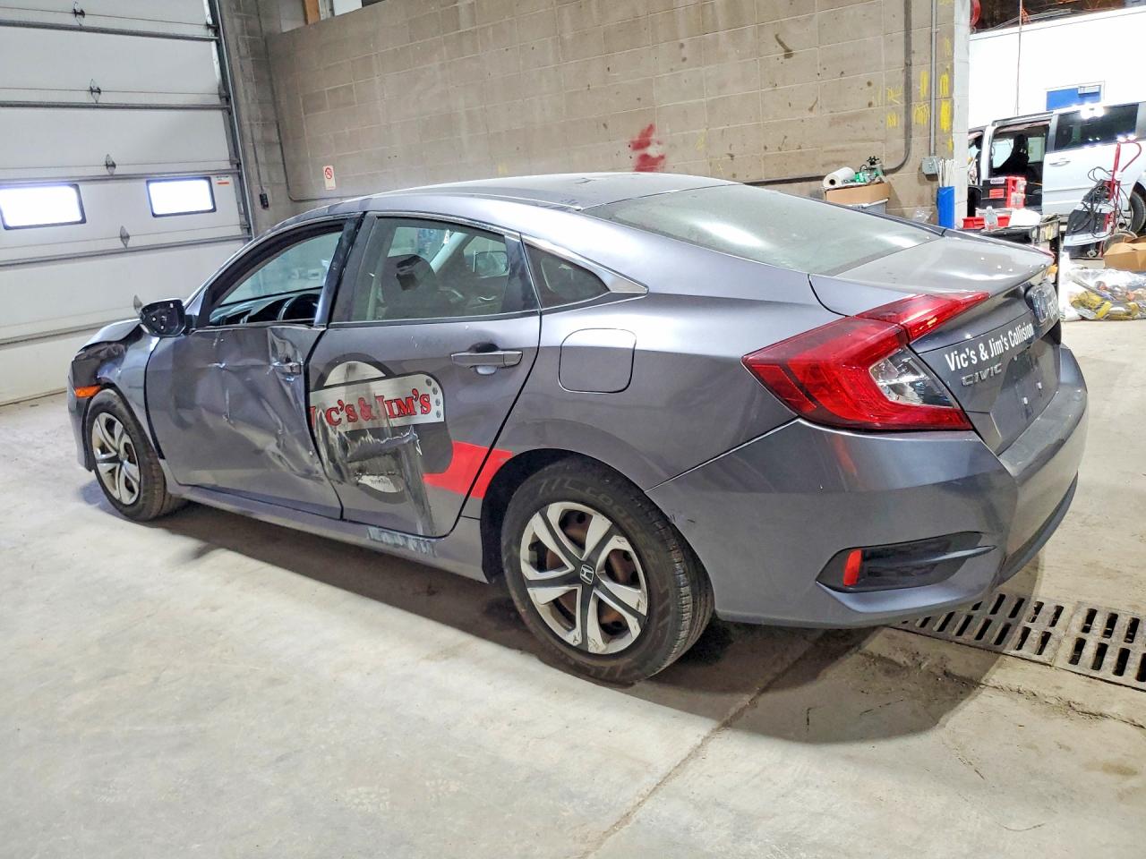 2017 Honda Civic Lx Gray vin: 19XFC2F54HE082298