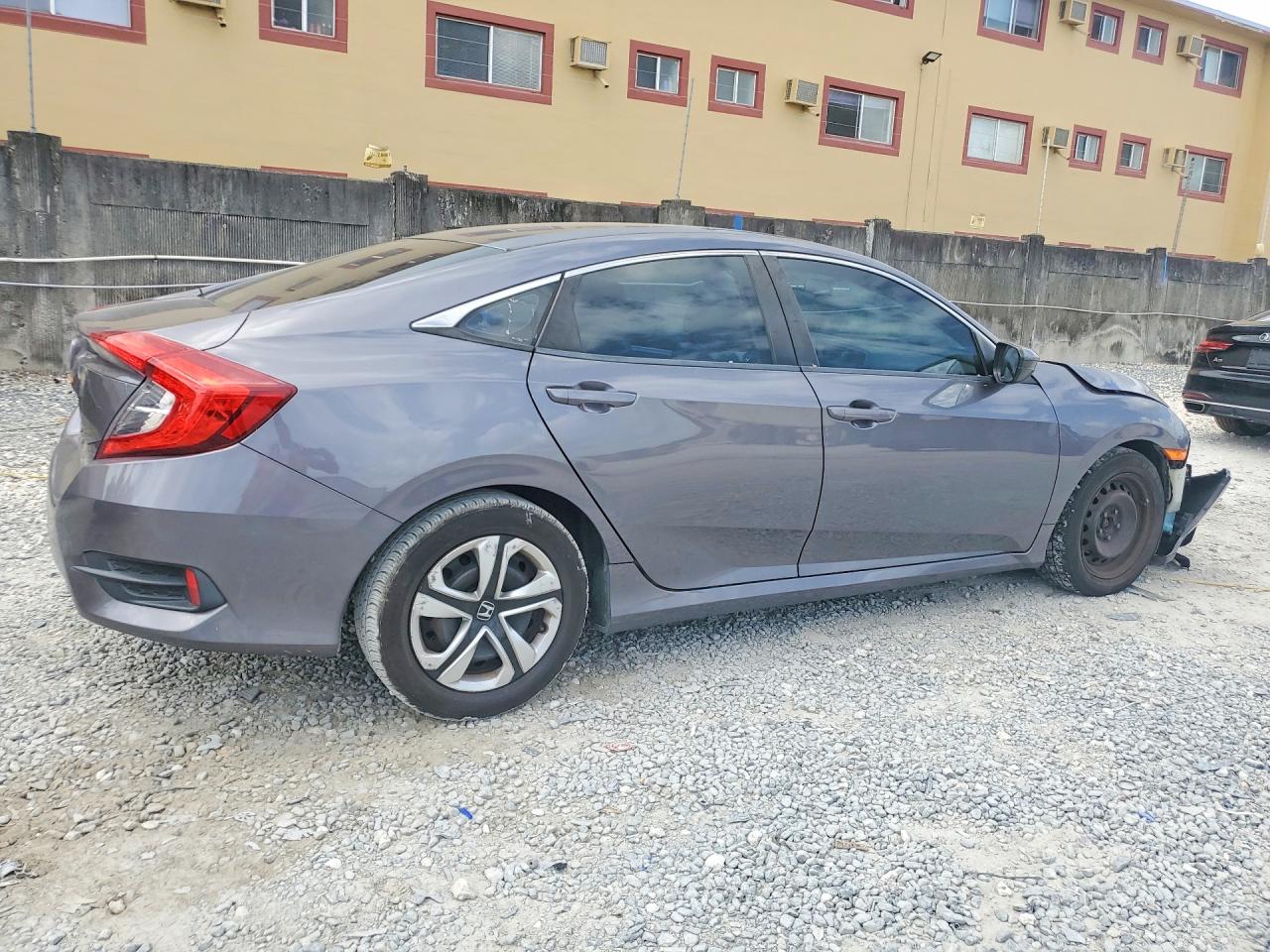 2017 Honda Civic Lx Gray vin: 19XFC2F55HE008792