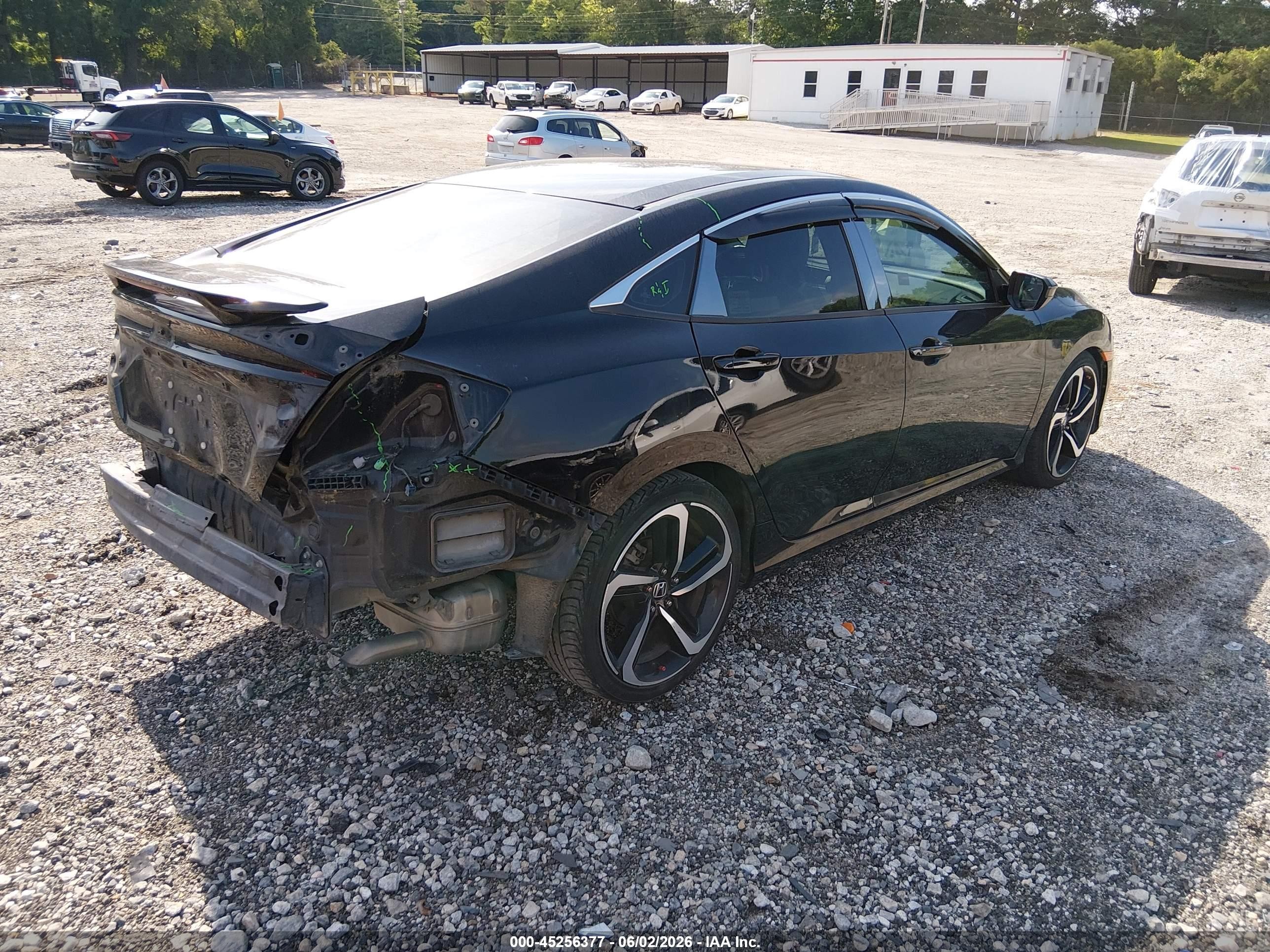 2017 Honda Civic Lx Черный vin: 19XFC2F55HE045244