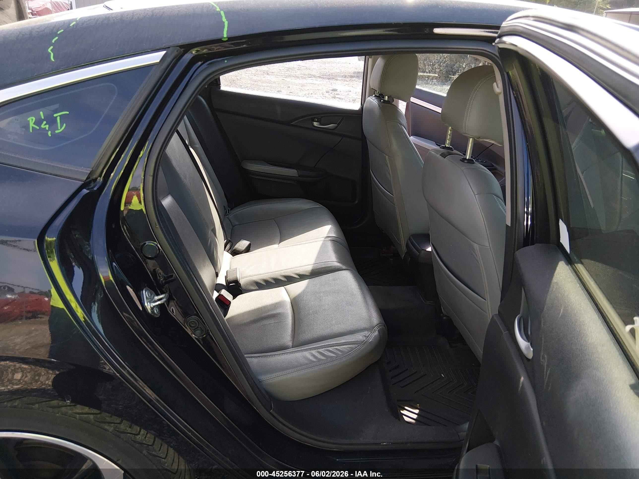 2017 Honda Civic Lx Черный vin: 19XFC2F55HE045244