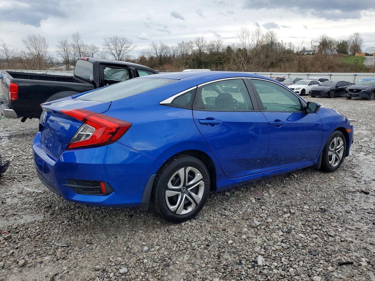 2018 Honda Civic Lx Blue vin: 19XFC2F55JE022780