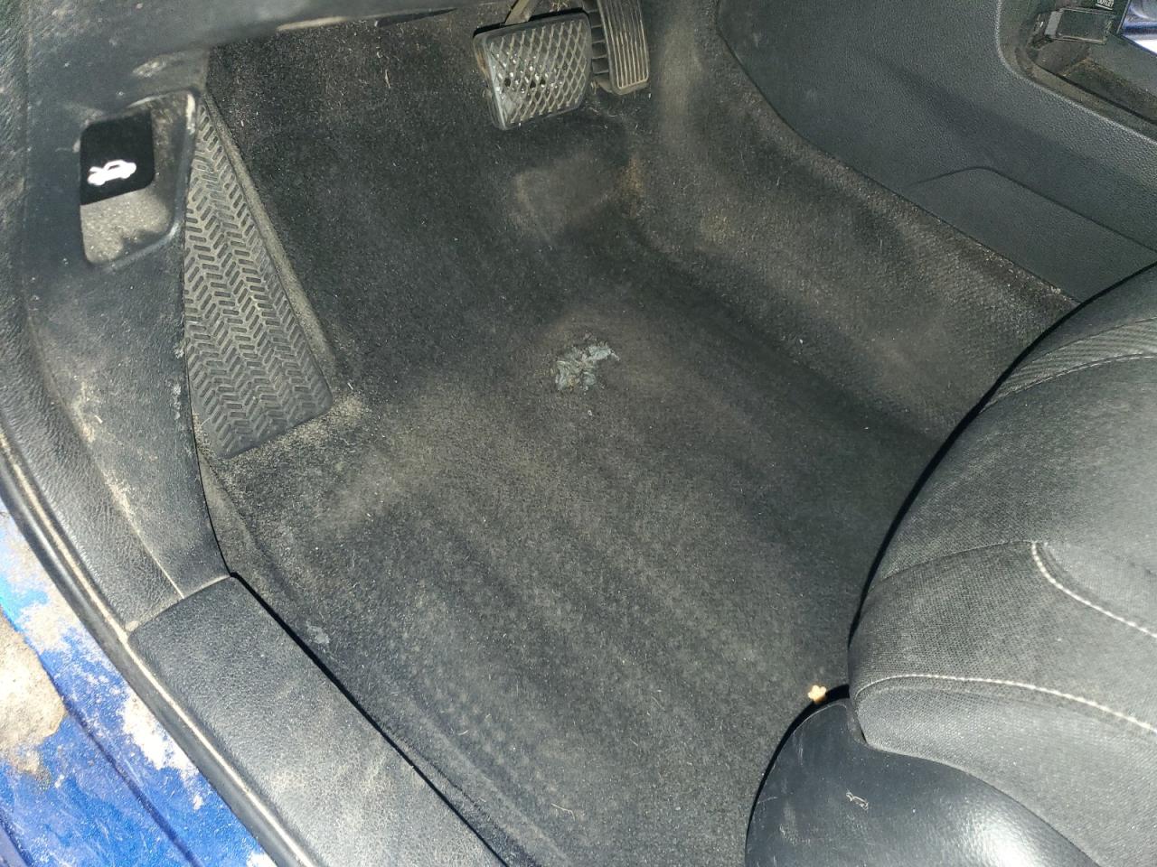 2016 Honda Civic Lx Синий vin: 19XFC2F56GE060074 Damage: Left Front Carpet, Worn, Replacement Required