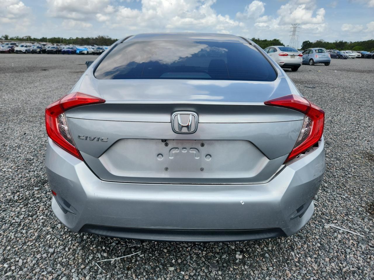 2016 Honda Civic Lx Silver vin: 19XFC2F57GE074257