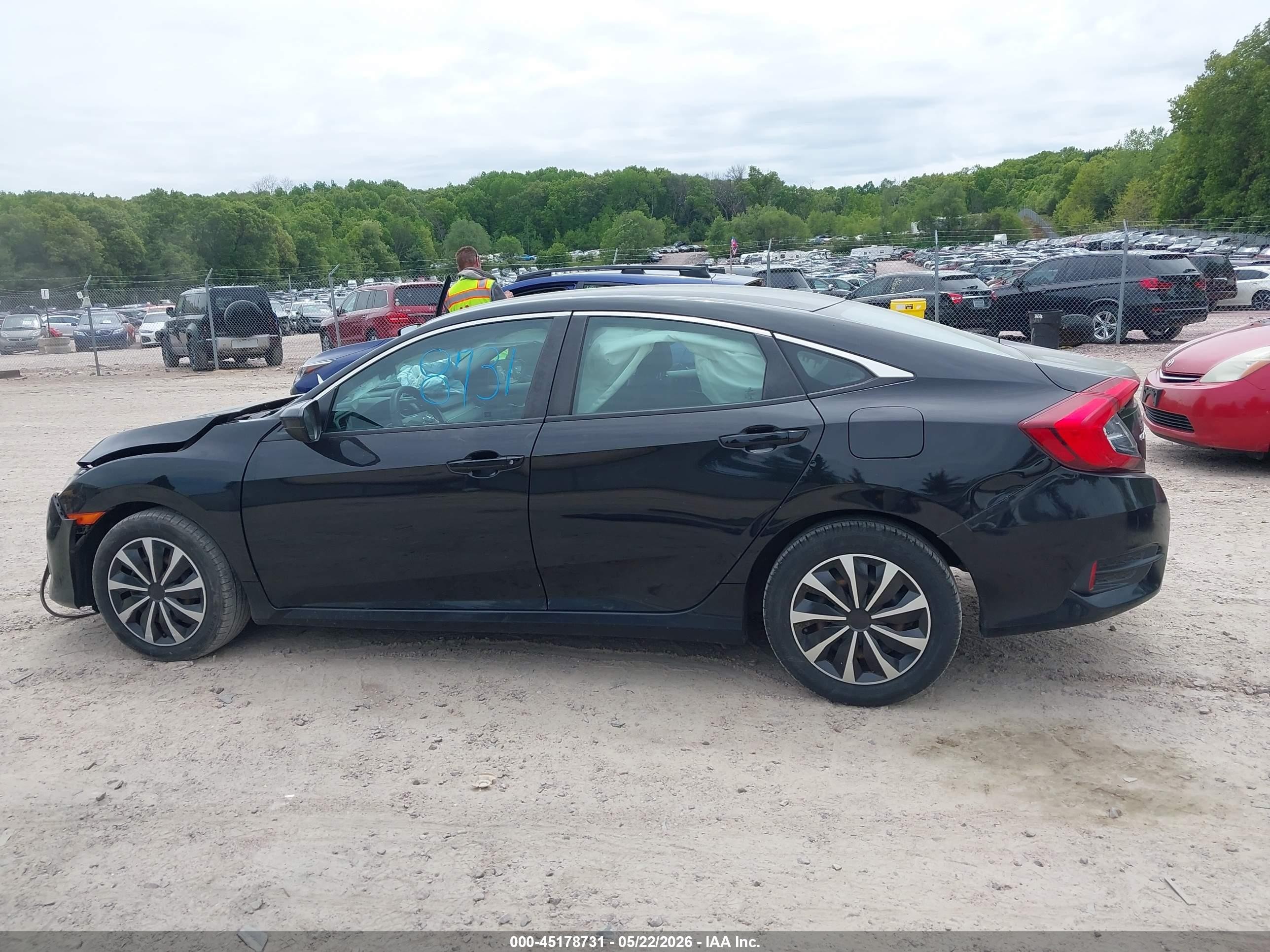2016 Honda Civic Lx Gray vin: 19XFC2F57GE085677