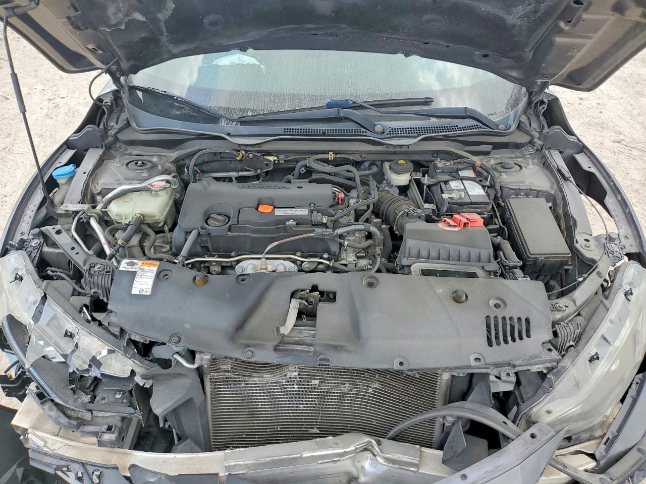 2018 Honda Civic Lx Gray vin: 19XFC2F57JE019749