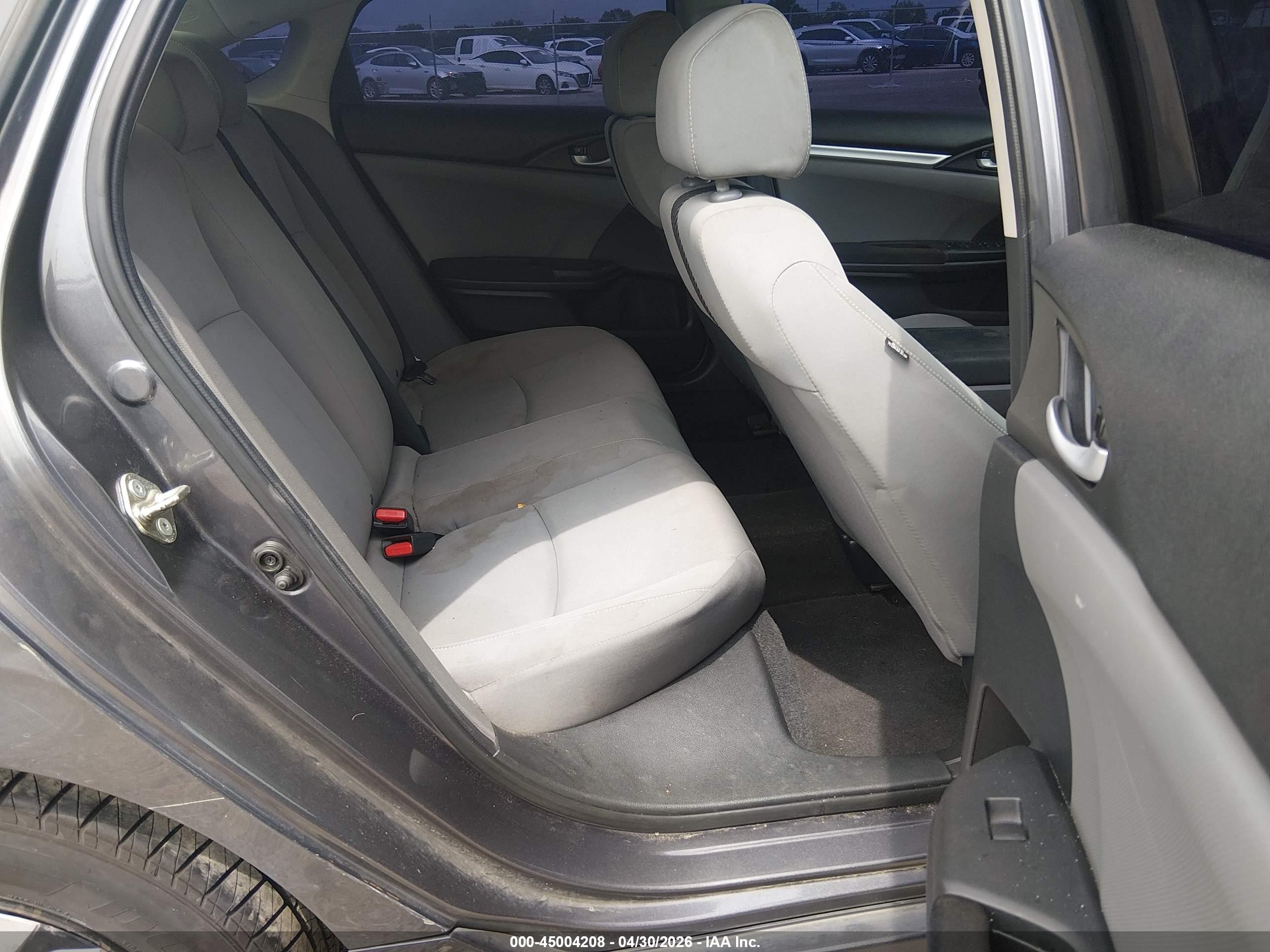 2018 Honda Civic Lx Gray vin: 19XFC2F57JE019881