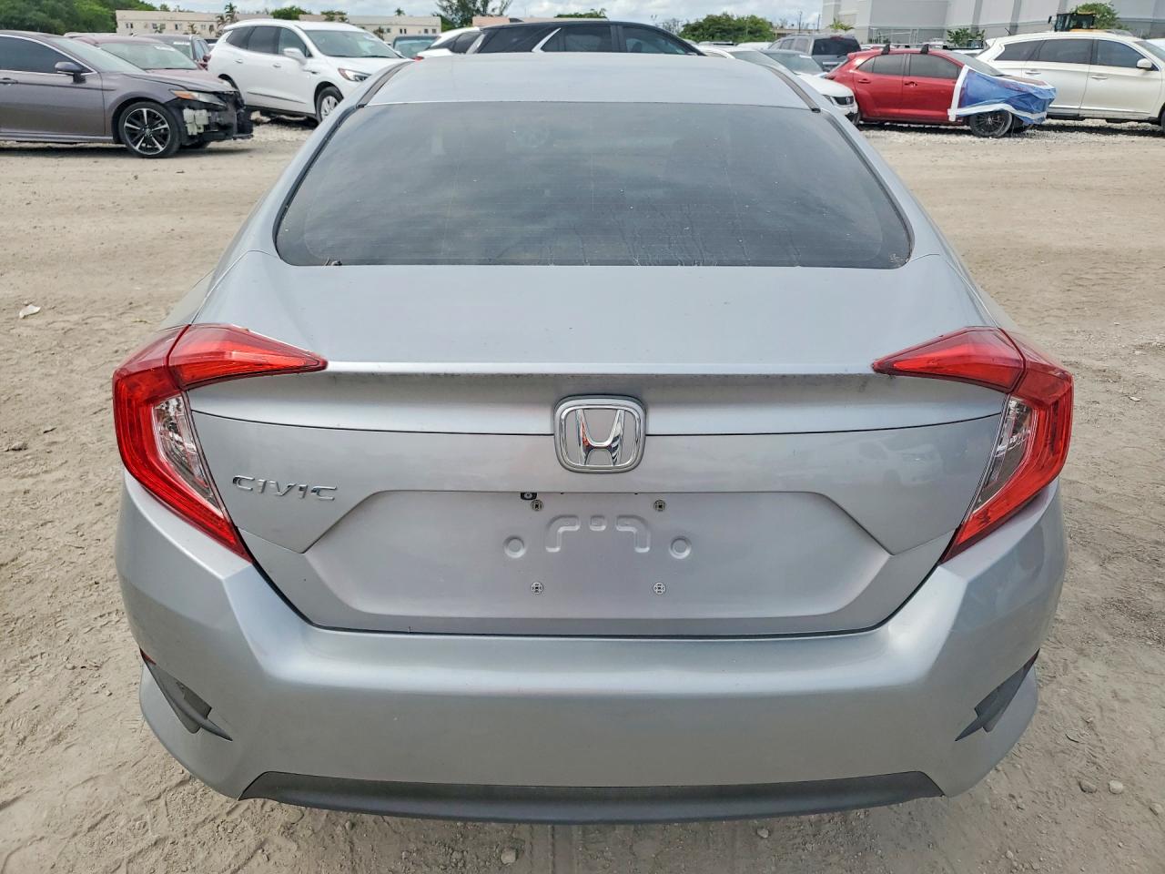 2016 Honda Civic Lx Silver vin: 19XFC2F59GE095515