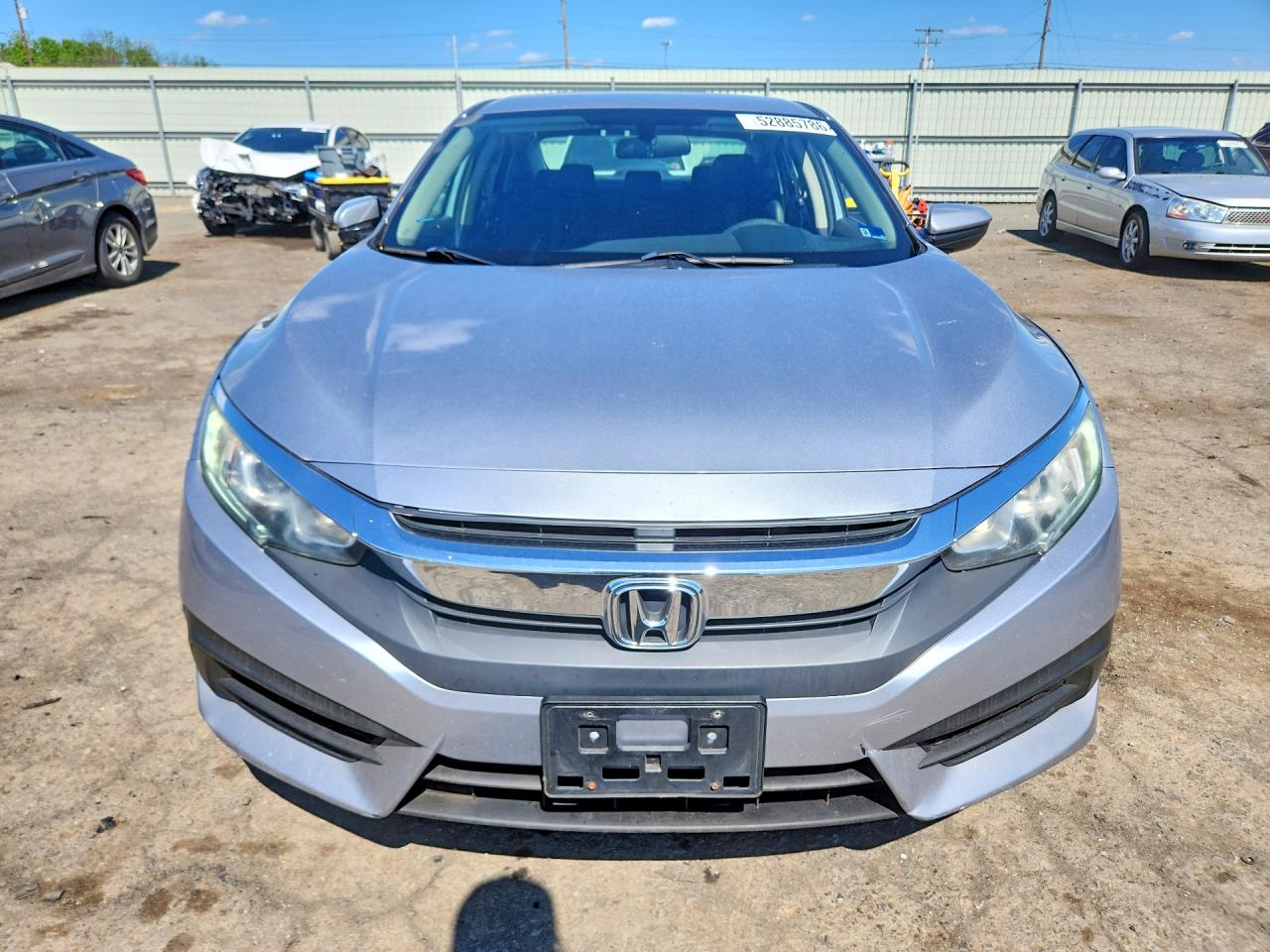 2016 Honda Civic Lx Silver vin: 19XFC2F59GE213336
