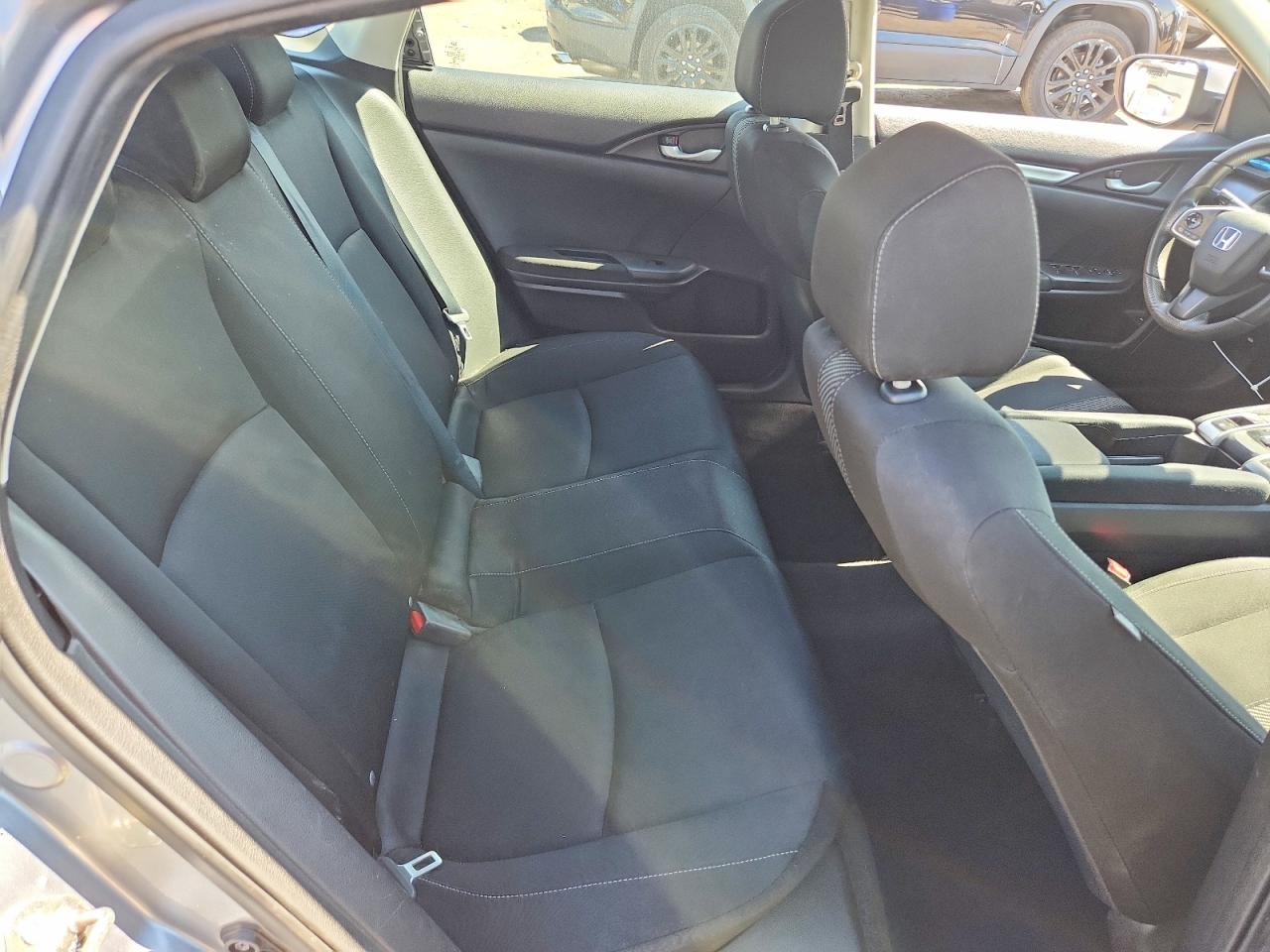 2016 Honda Civic Lx Silver vin: 19XFC2F59GE213336