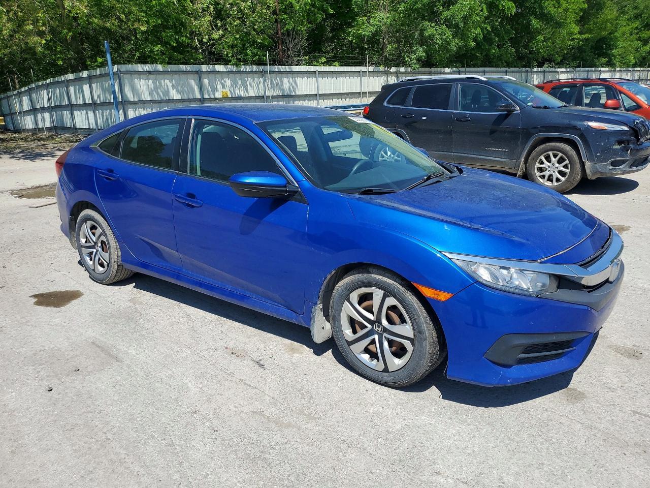 2017 Honda Civic Lx Blue vin: 19XFC2F59HE042279