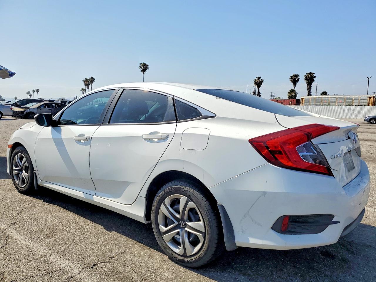 2016 Honda Civic Lx White vin: 19XFC2F5XGE034111